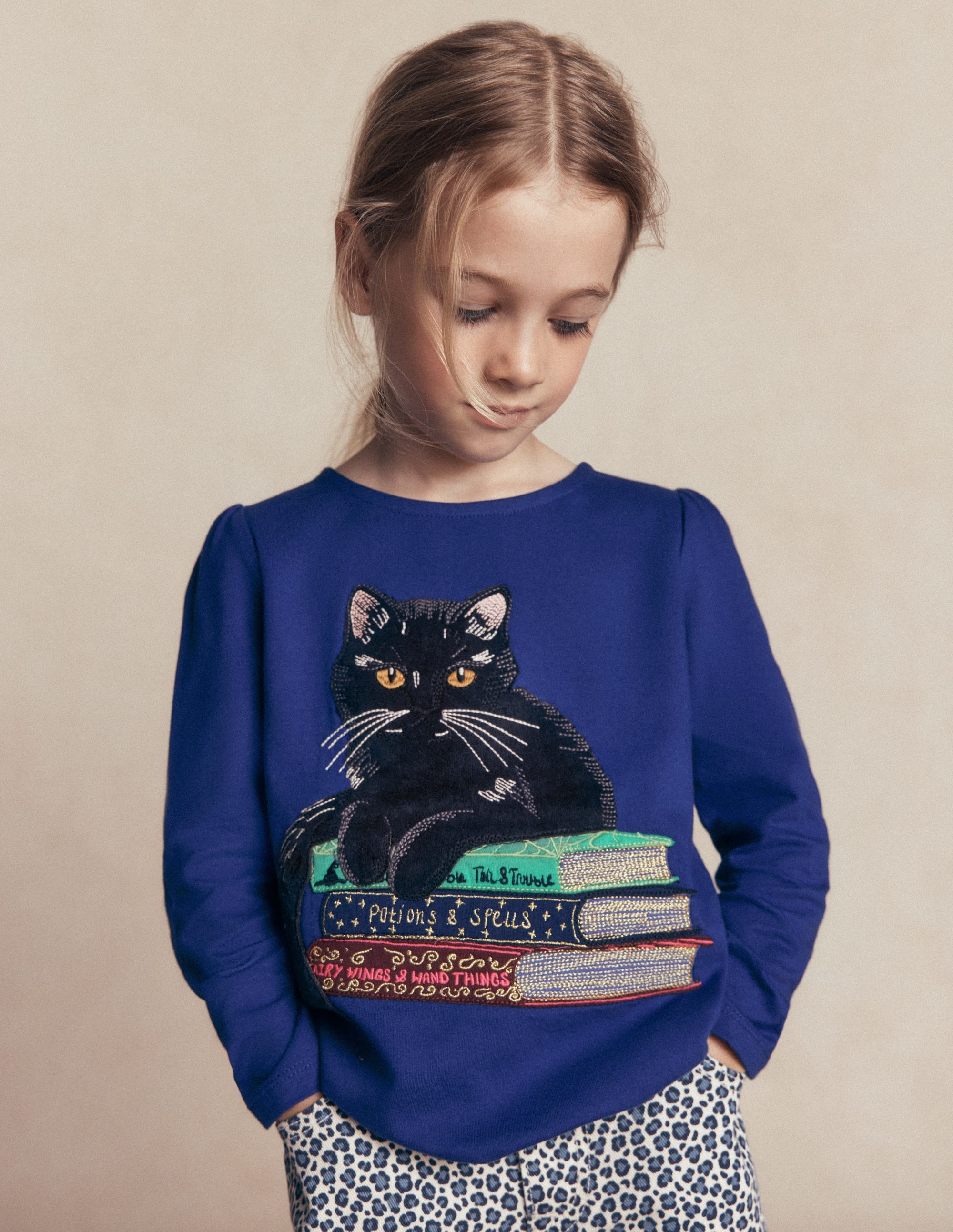 Puff Sleeve Appliqué  T-shirt-Bright Blue Cat - Image 1