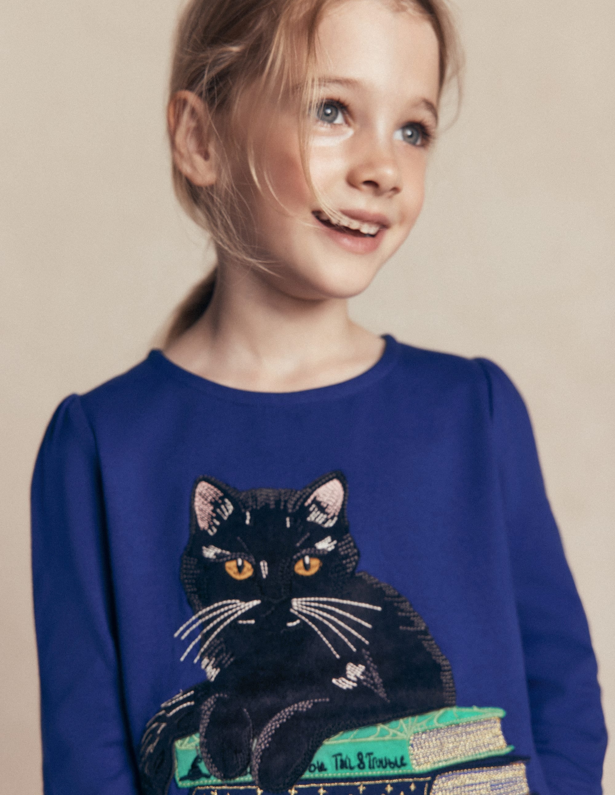 Puff Sleeve Appliqué  T-shirt-Bright Blue Cat - Image 2