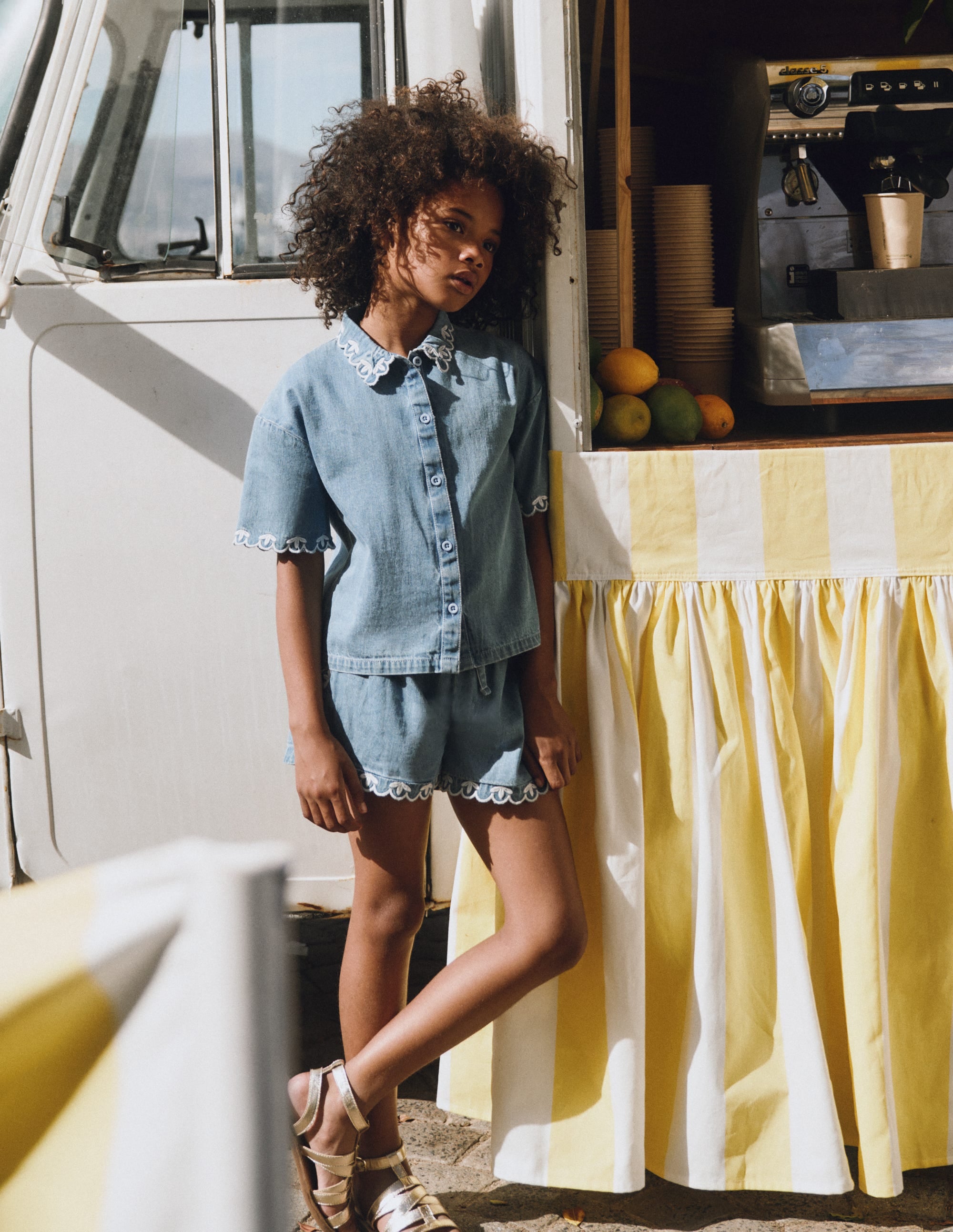 Pull - on Woven Shorts - Chambray | Boden UK