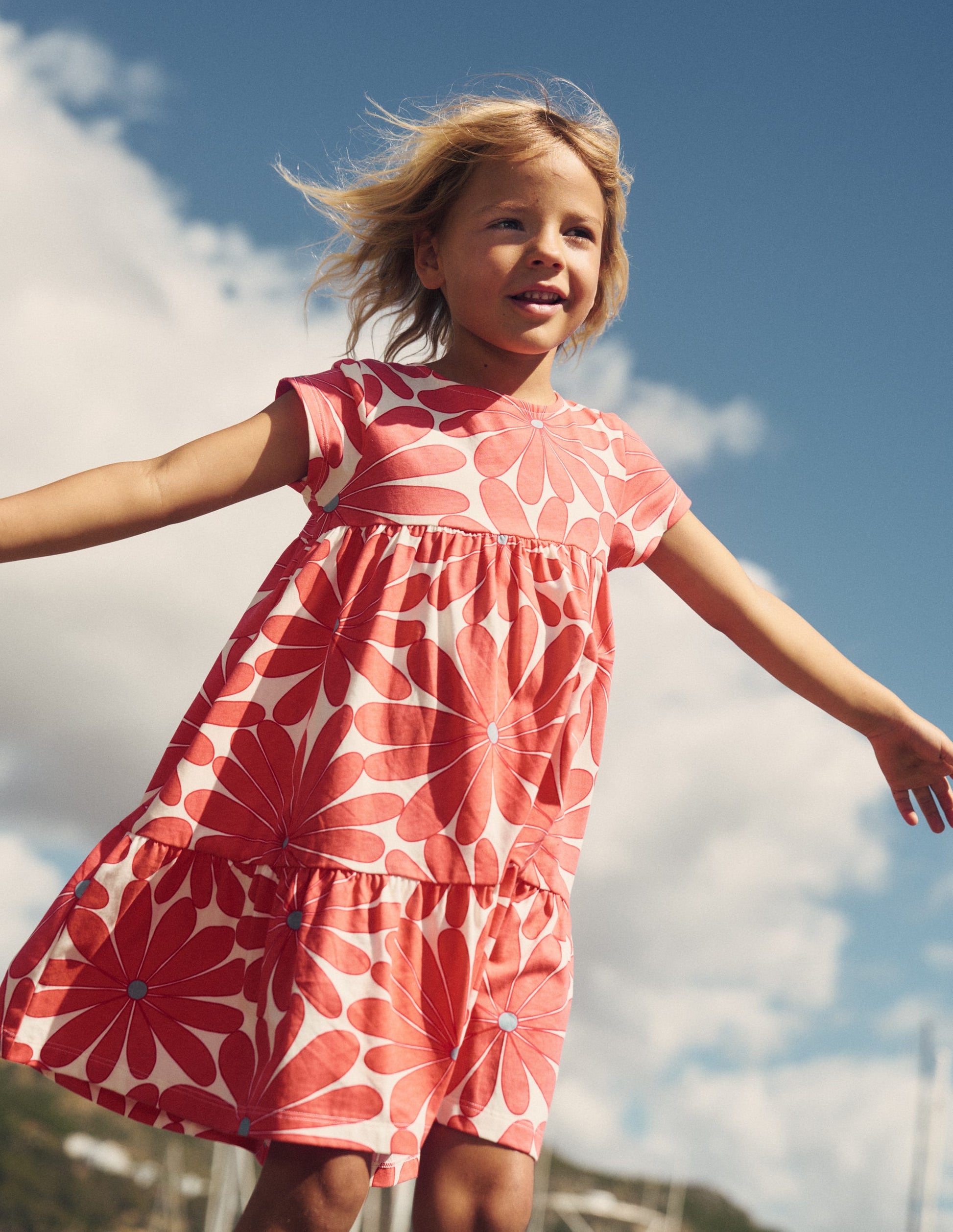 Ariel Twirly Jersey Dress-Coral Orange Giant Daisy | Boden UK Ariel Twirly Jersey Dress-Coral Orange Giant Daisy | Boden UK