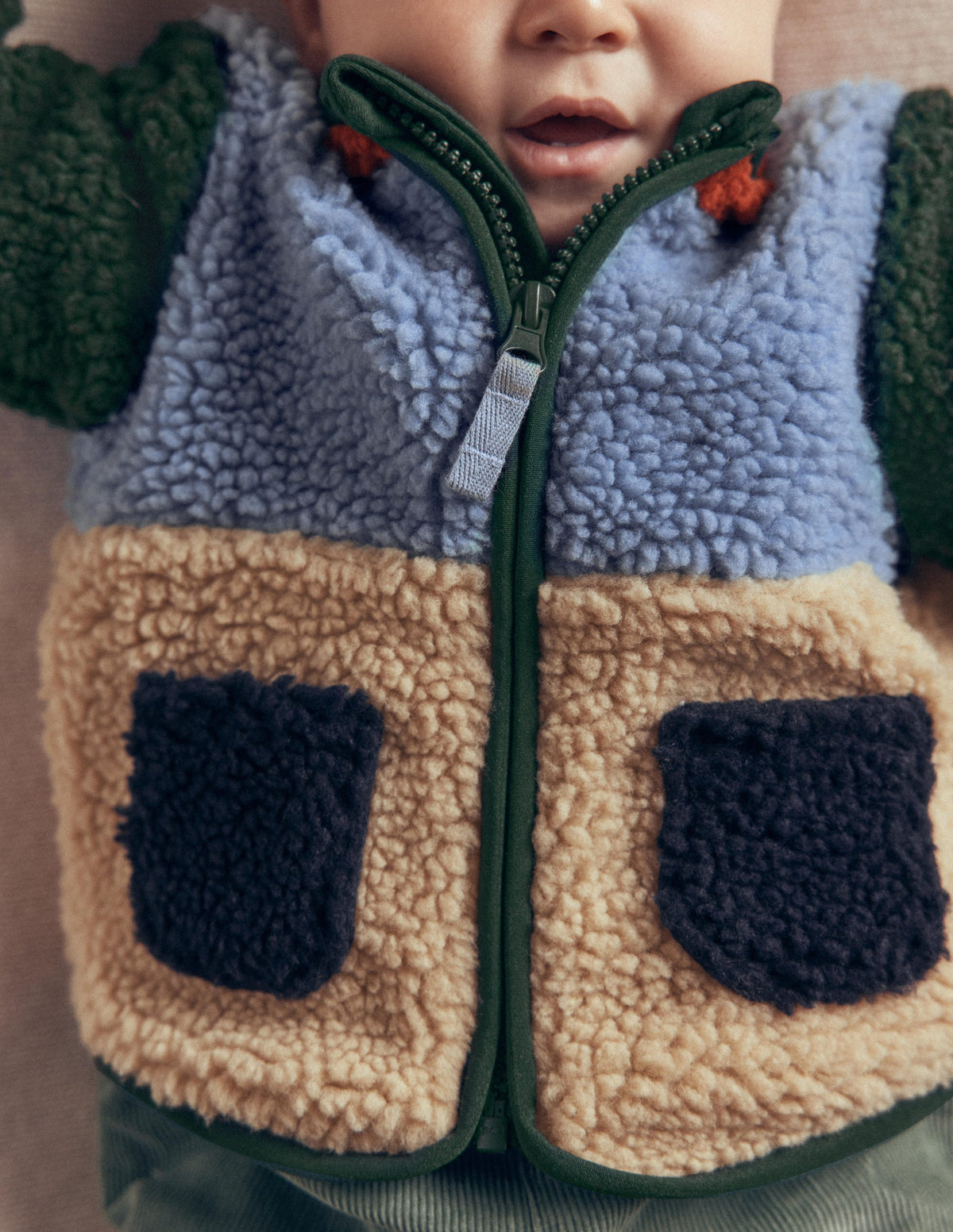 Cosy Borg Jacket-Colourblock - Image 3