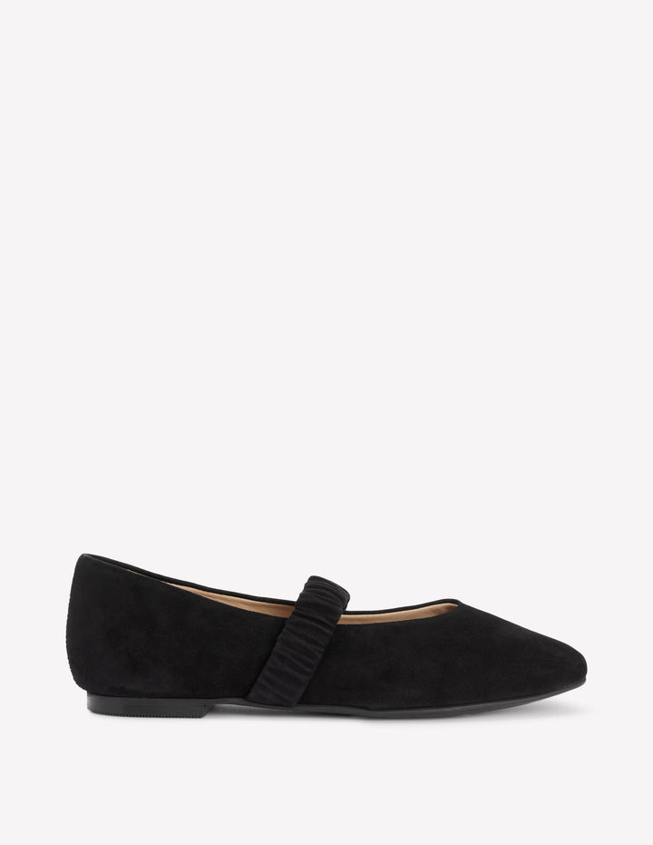 Camilla Ruched Ballet Flats-Black