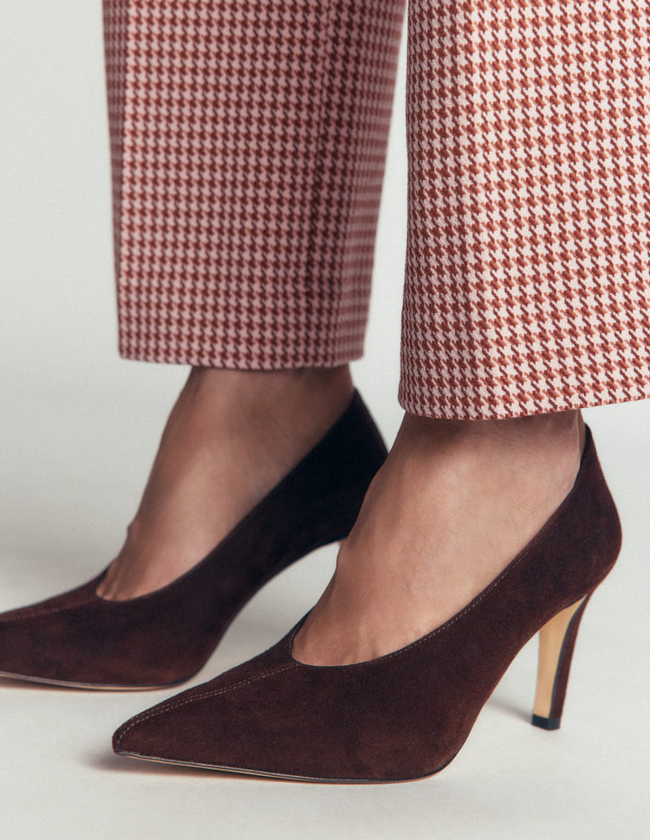 Pointed Court Shoes