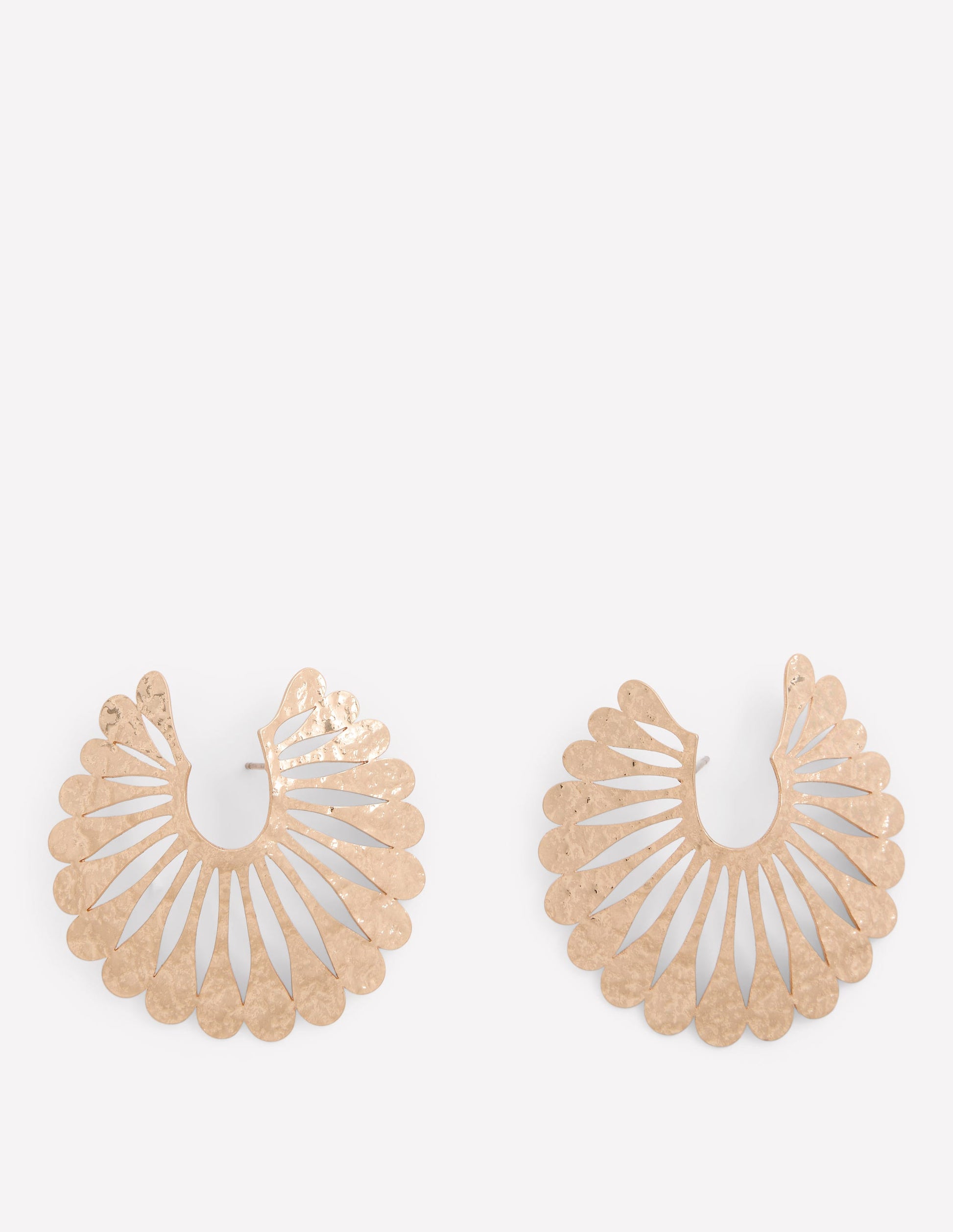 Statement Hammered Studs-Hoop-2