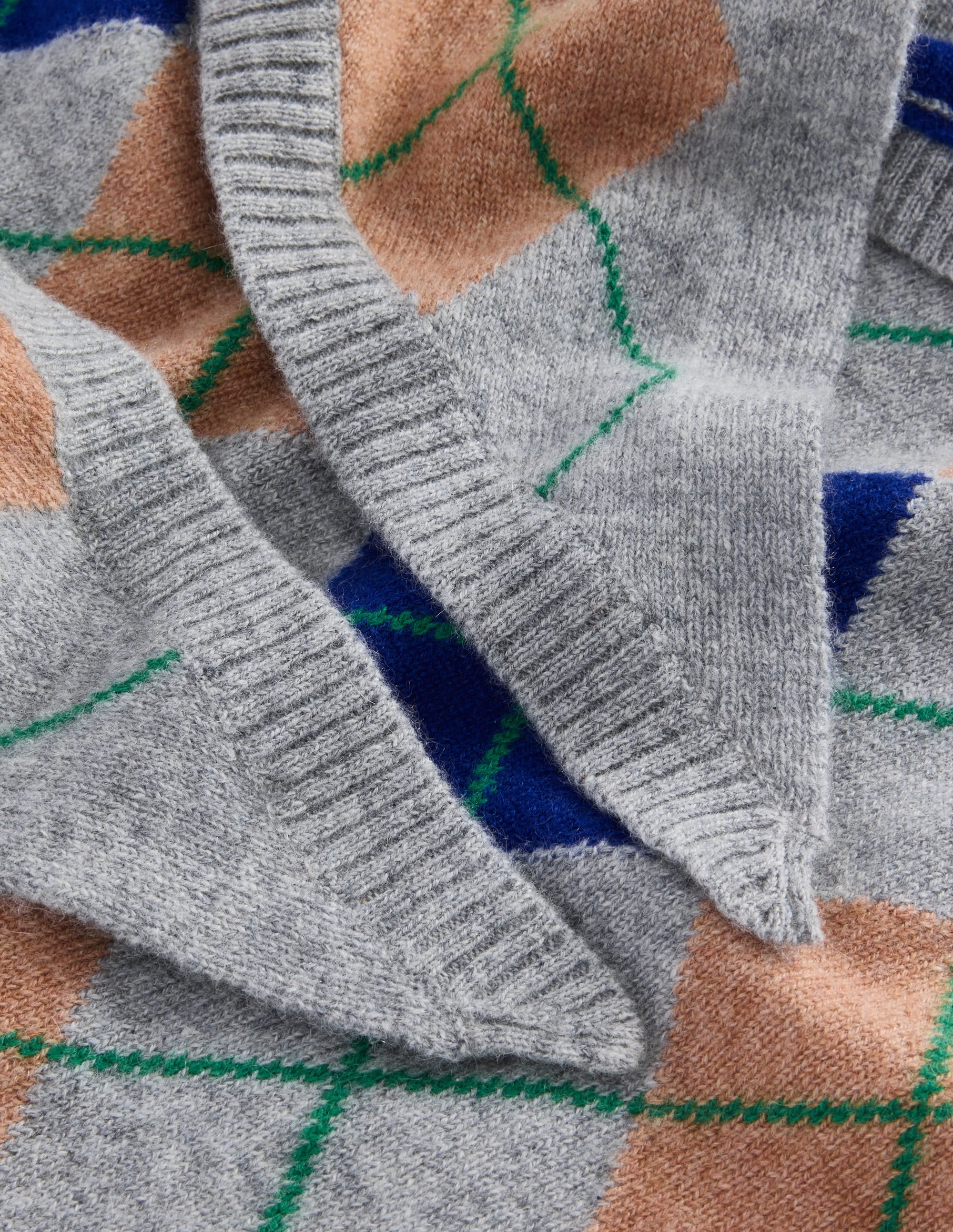 Cashmere Neckerchief-Grey Argyle - Image 4