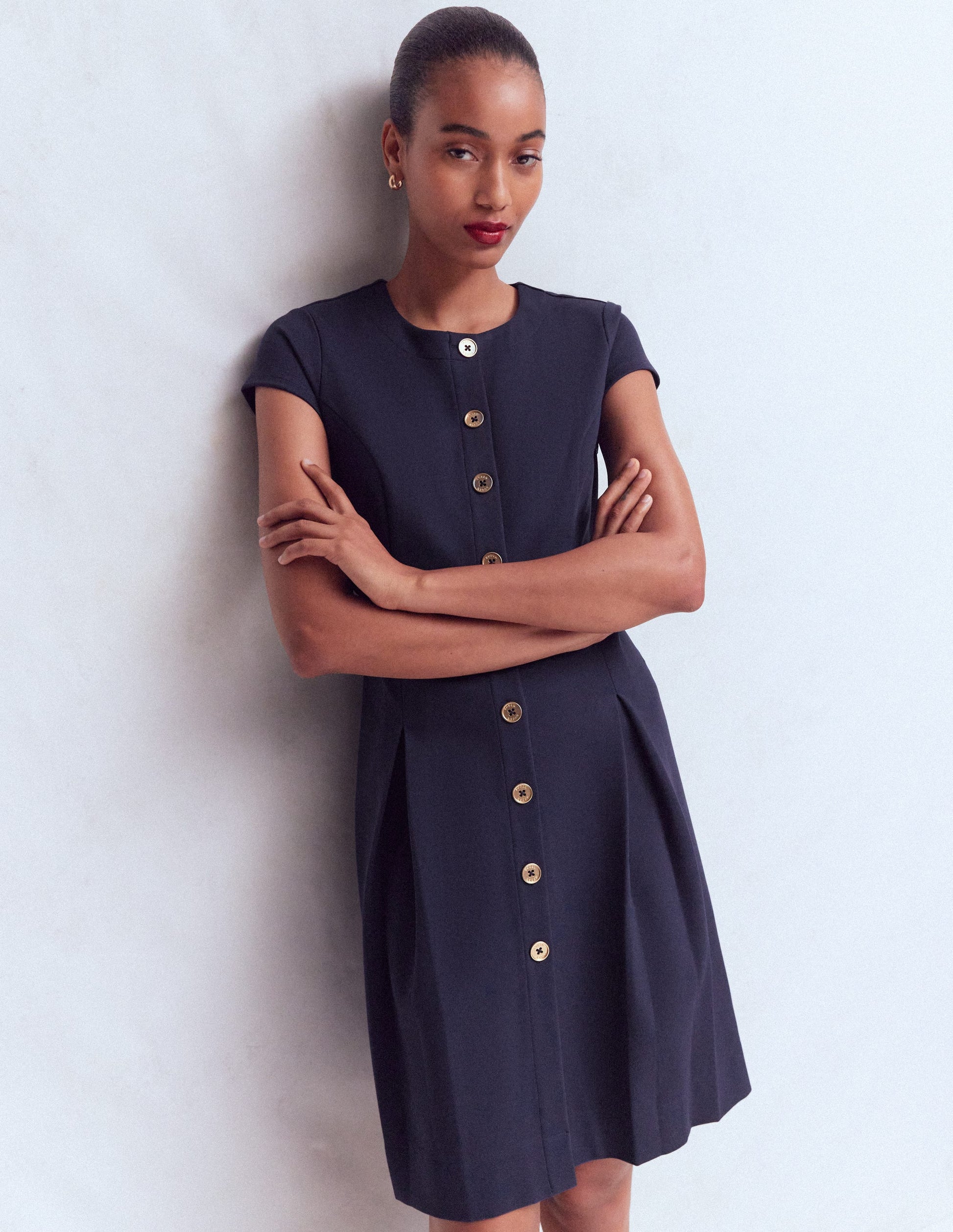Short Pleated Button Dress-Navy-4