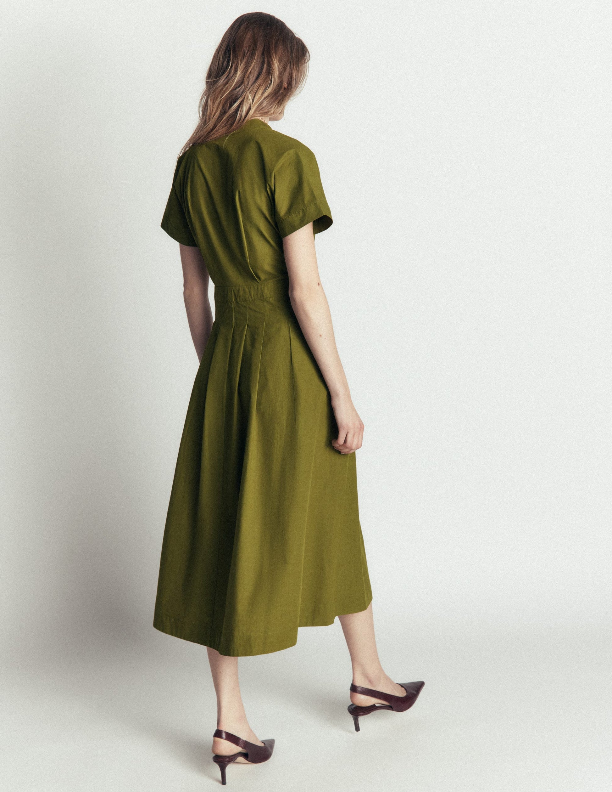 boden midi dress Ivy Button Linen Dress-Olive, Ivory Stripe Throw on Boden Women's Ivy Button Linen