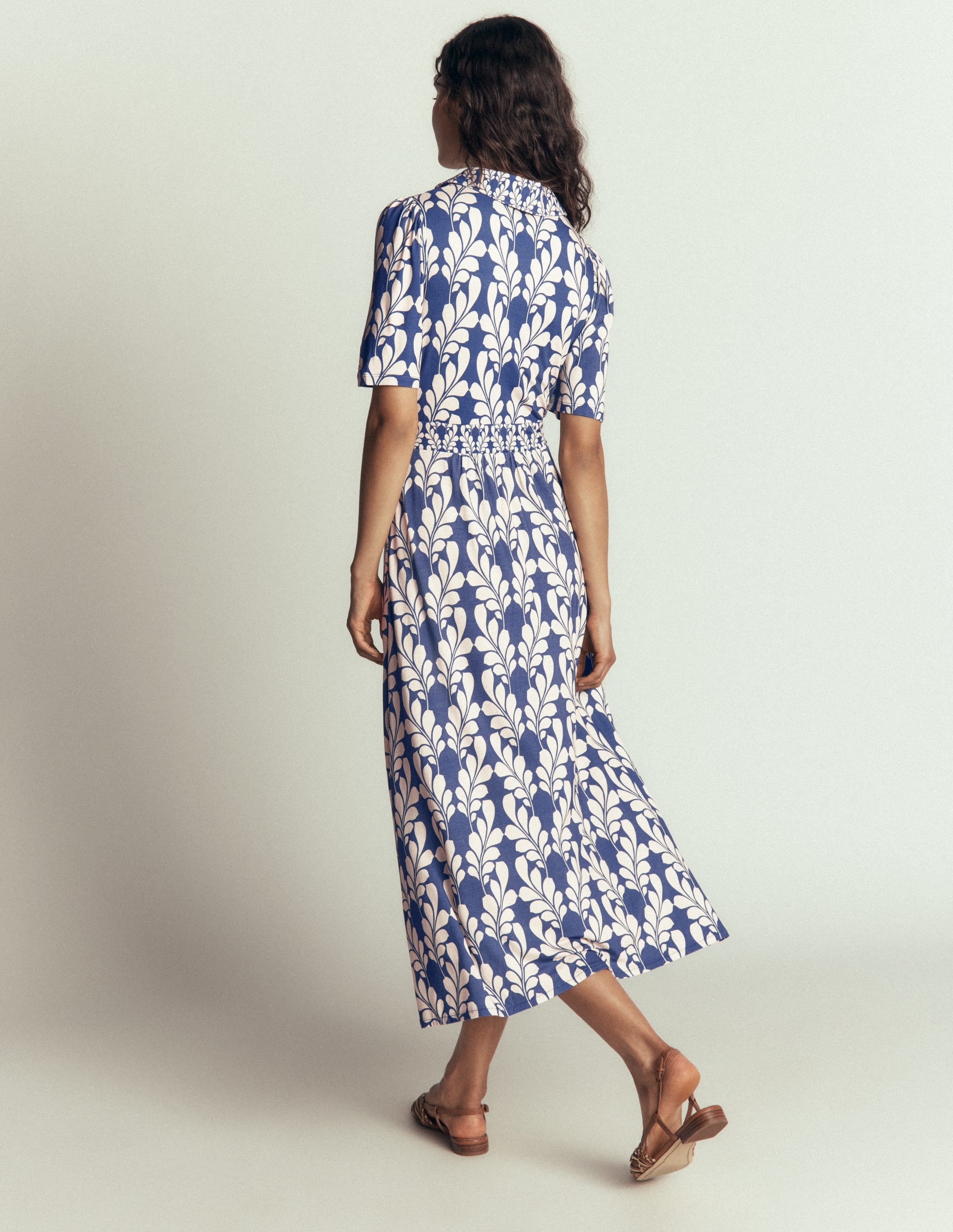 Heidi Jersey Midi Tea Dress-Denim Blue, Delicate Trail - Image 3