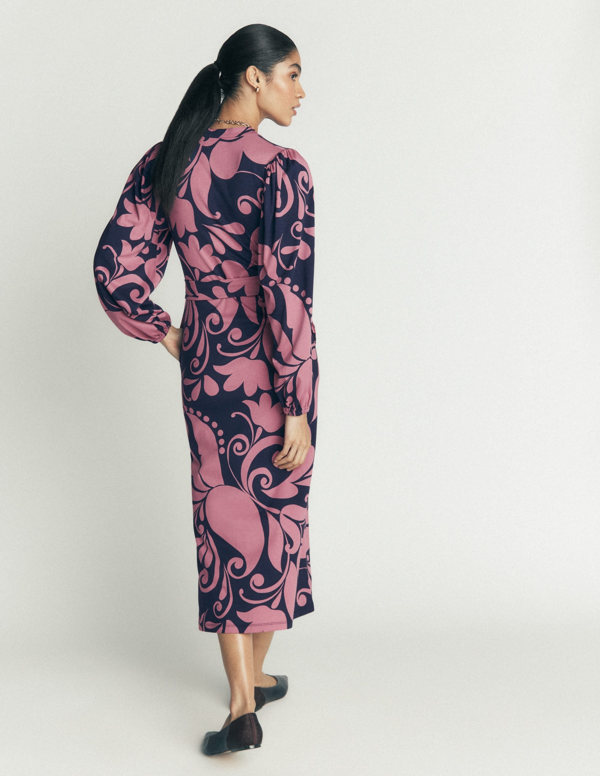 Eli Belted Jersey Midi Dress-Pink Heather, Floral Breeze - Image 4