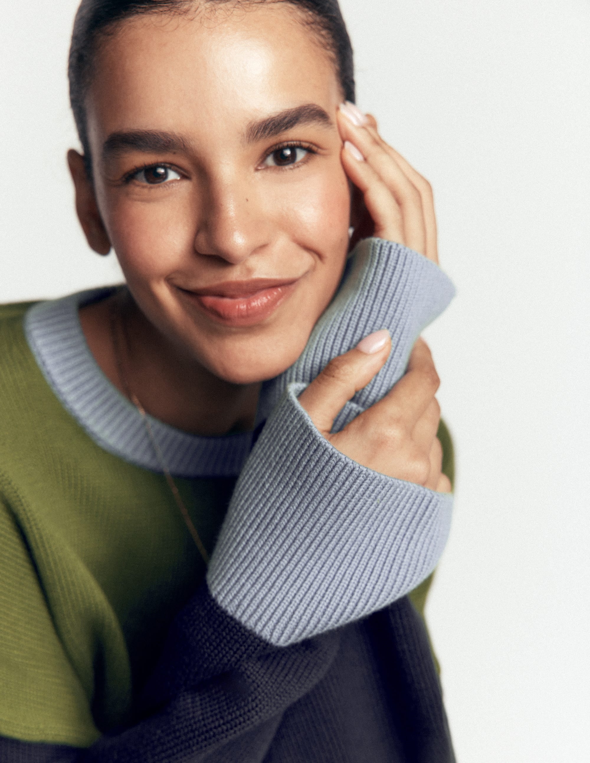 Lucy Relaxed Cotton Jumper-Green colour block - Image 2