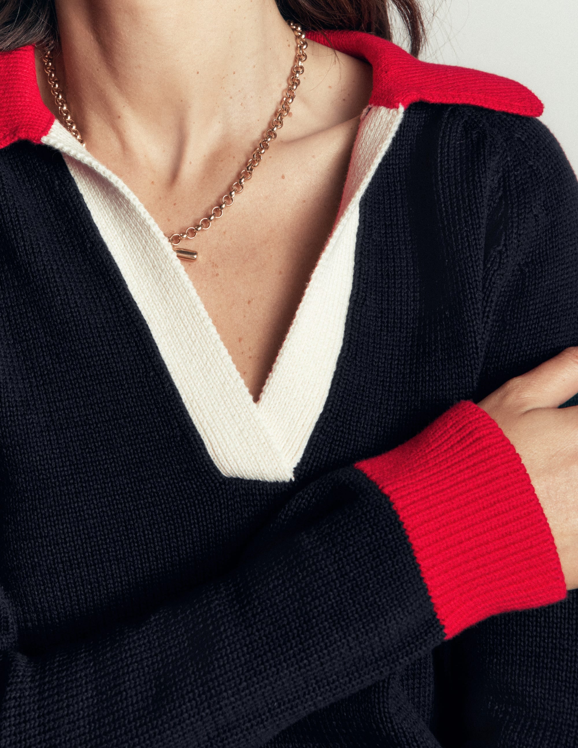 Lucy Cotton Henley Jumper-Navy Colourblock - Image 2