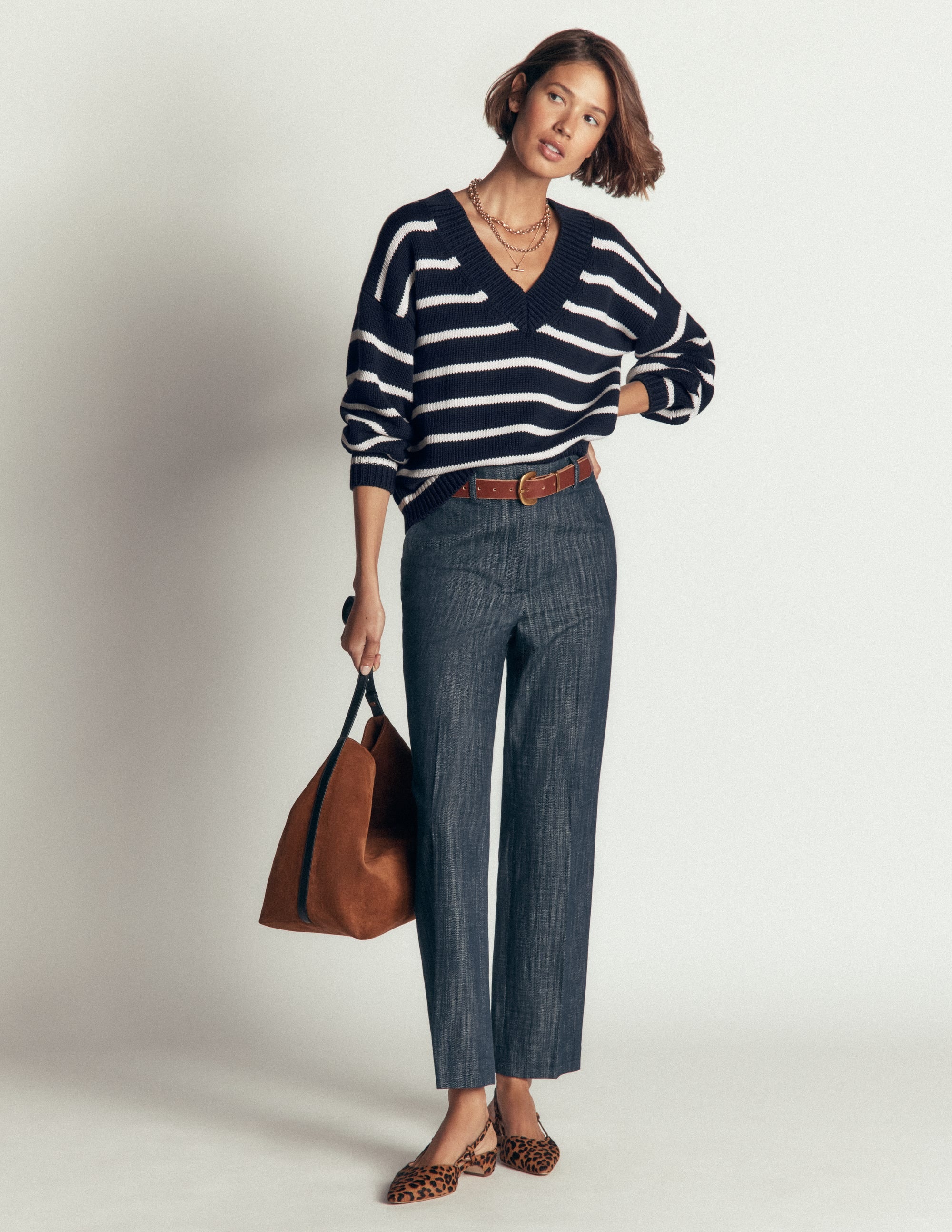 Lucy Cotton V-neck Jumper-Navy, Ivory - Image 6
