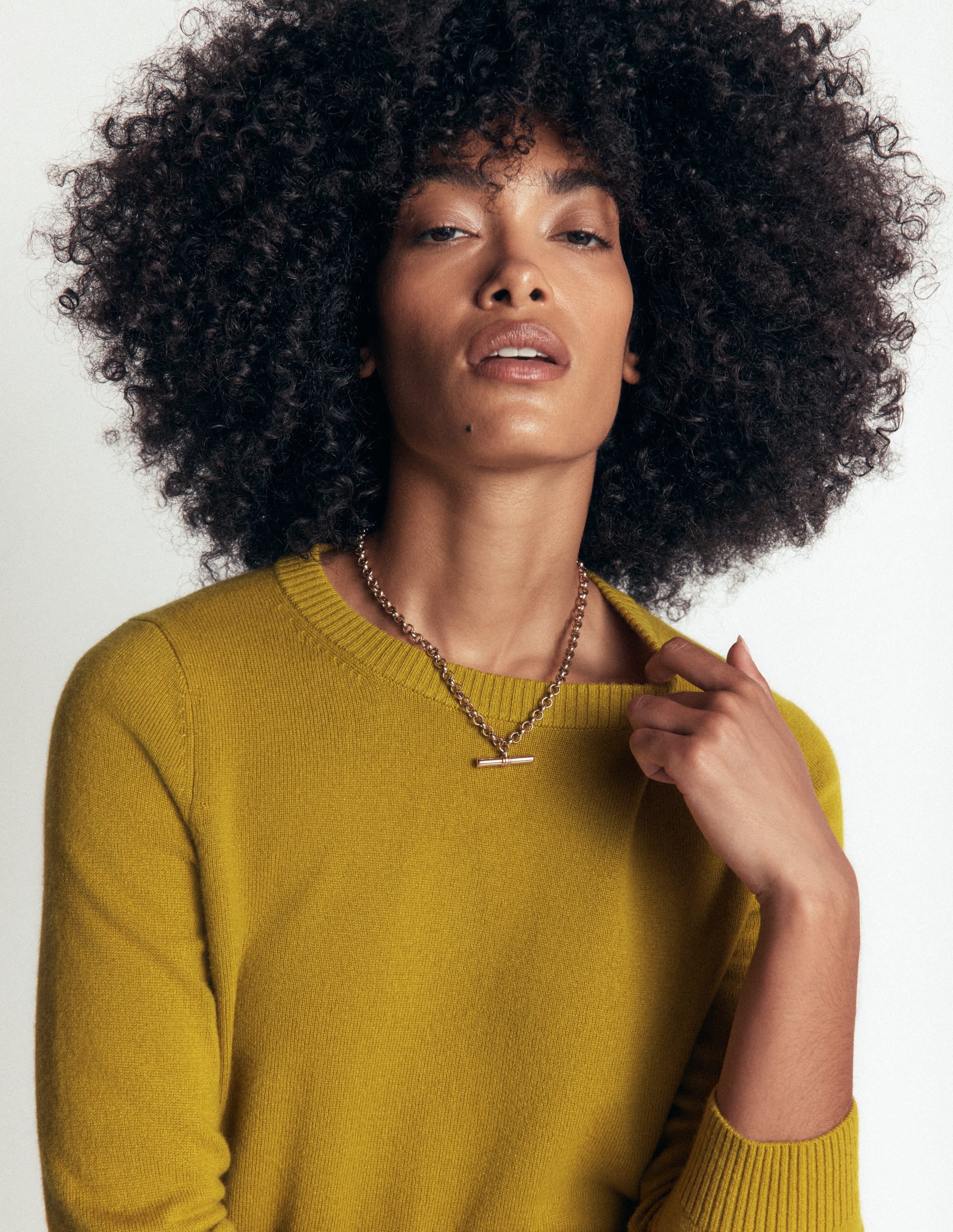 Elsie Cashmere Crew Jumper-Spiced Yellow - Image 3