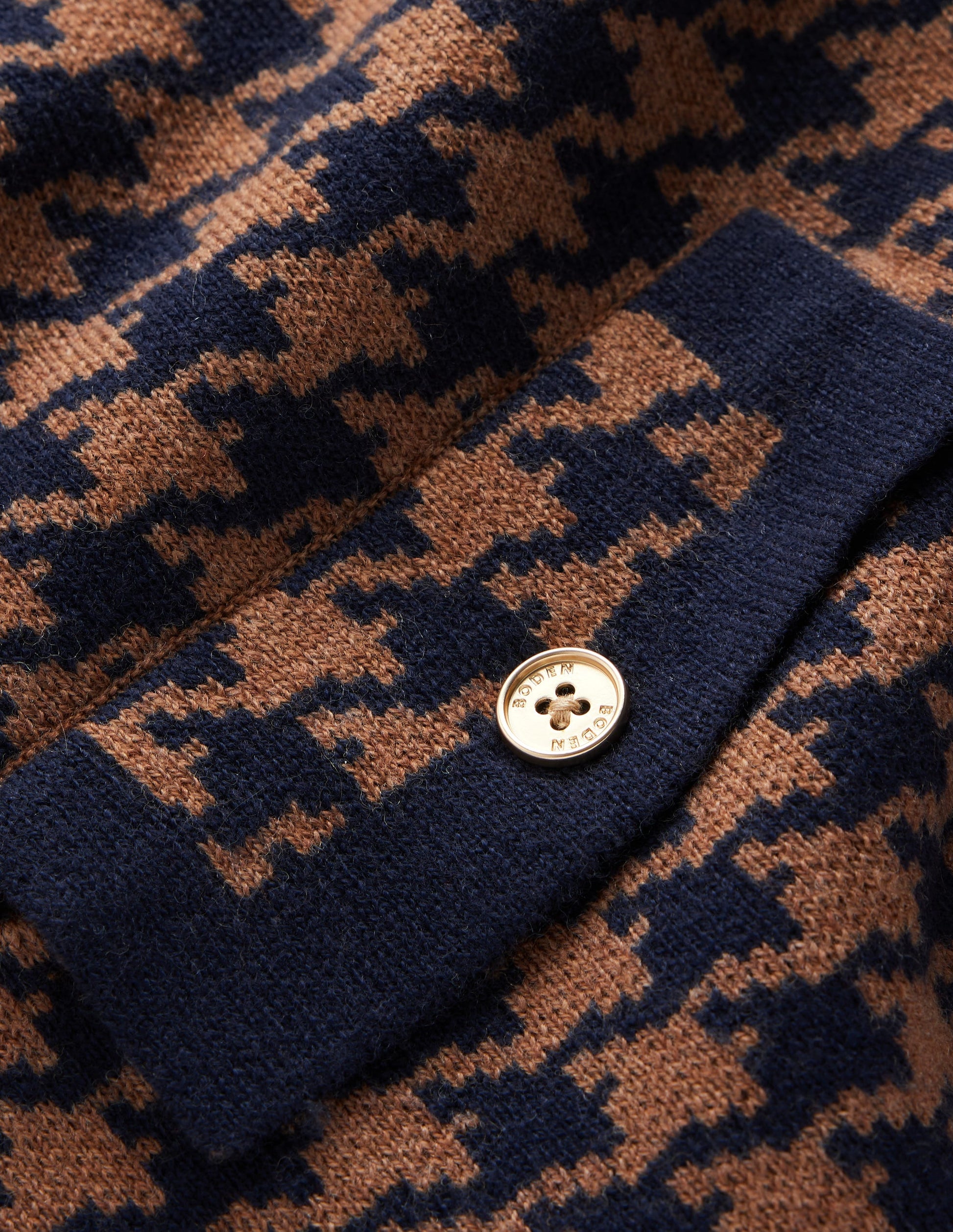 Elizabeth Bow Knitted Jacket-Camel, Dogstooth-7