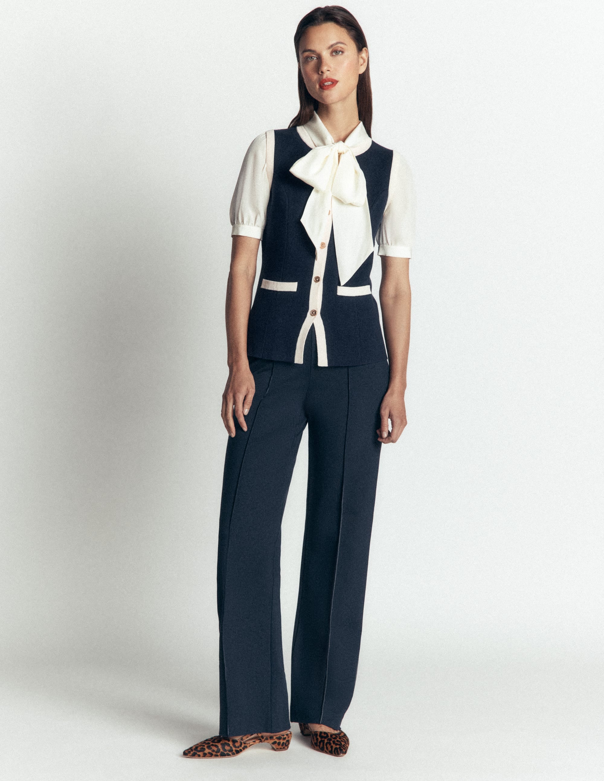 Crew Milano Waistcoat-Navy - Image 4
