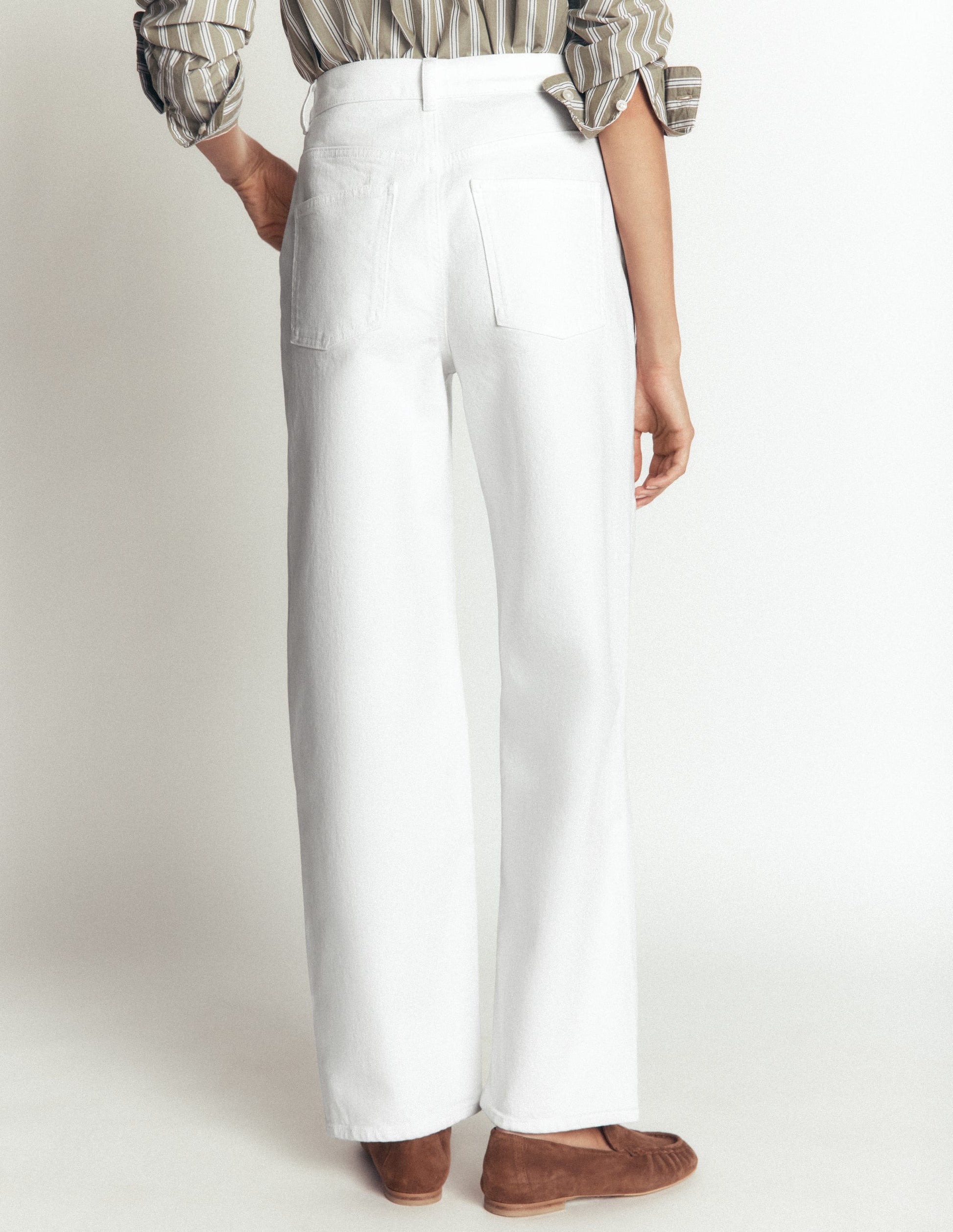 Barrel Leg Jeans-White-3