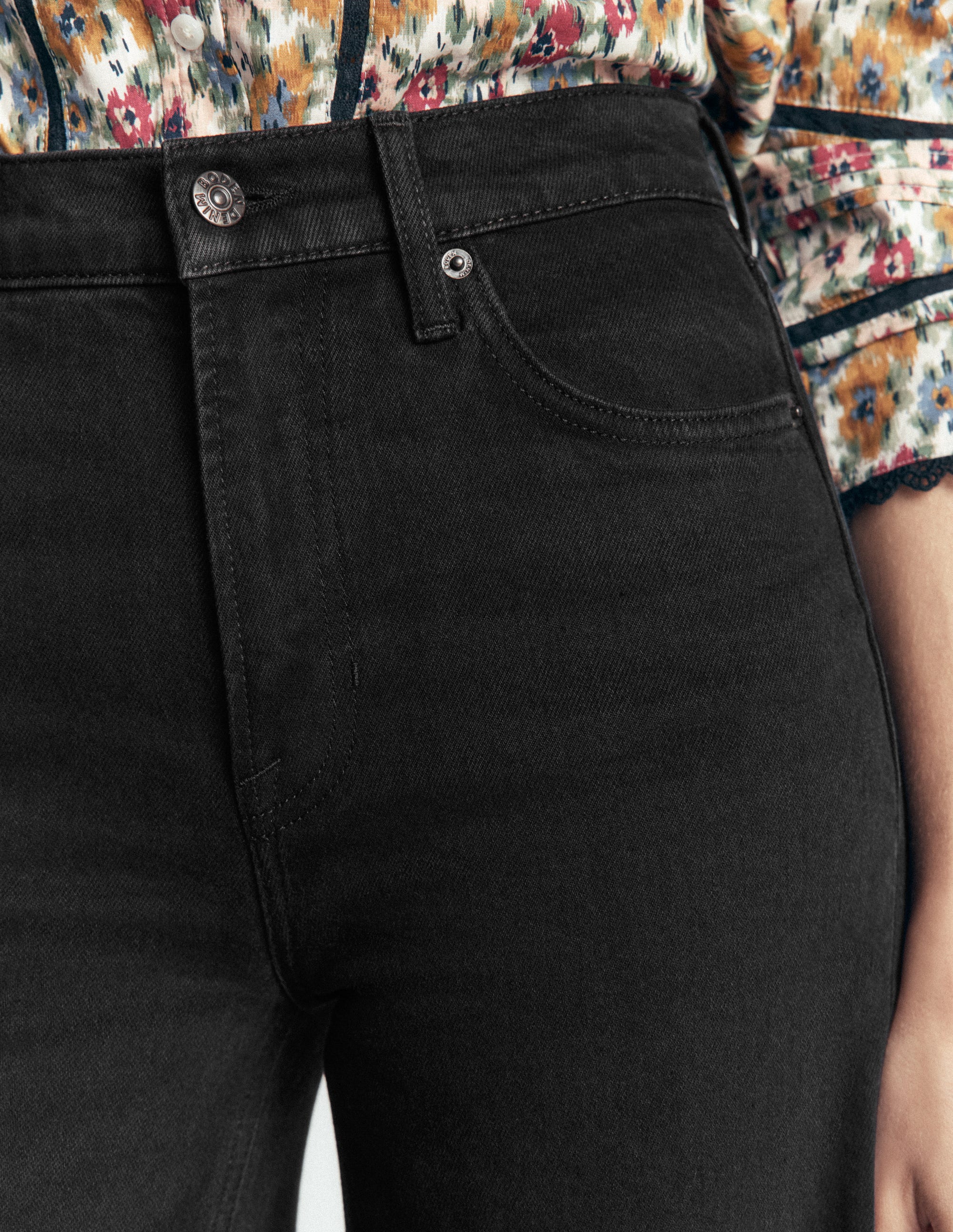 High Rise Wide Leg Jeans-Washed Black - Image 6