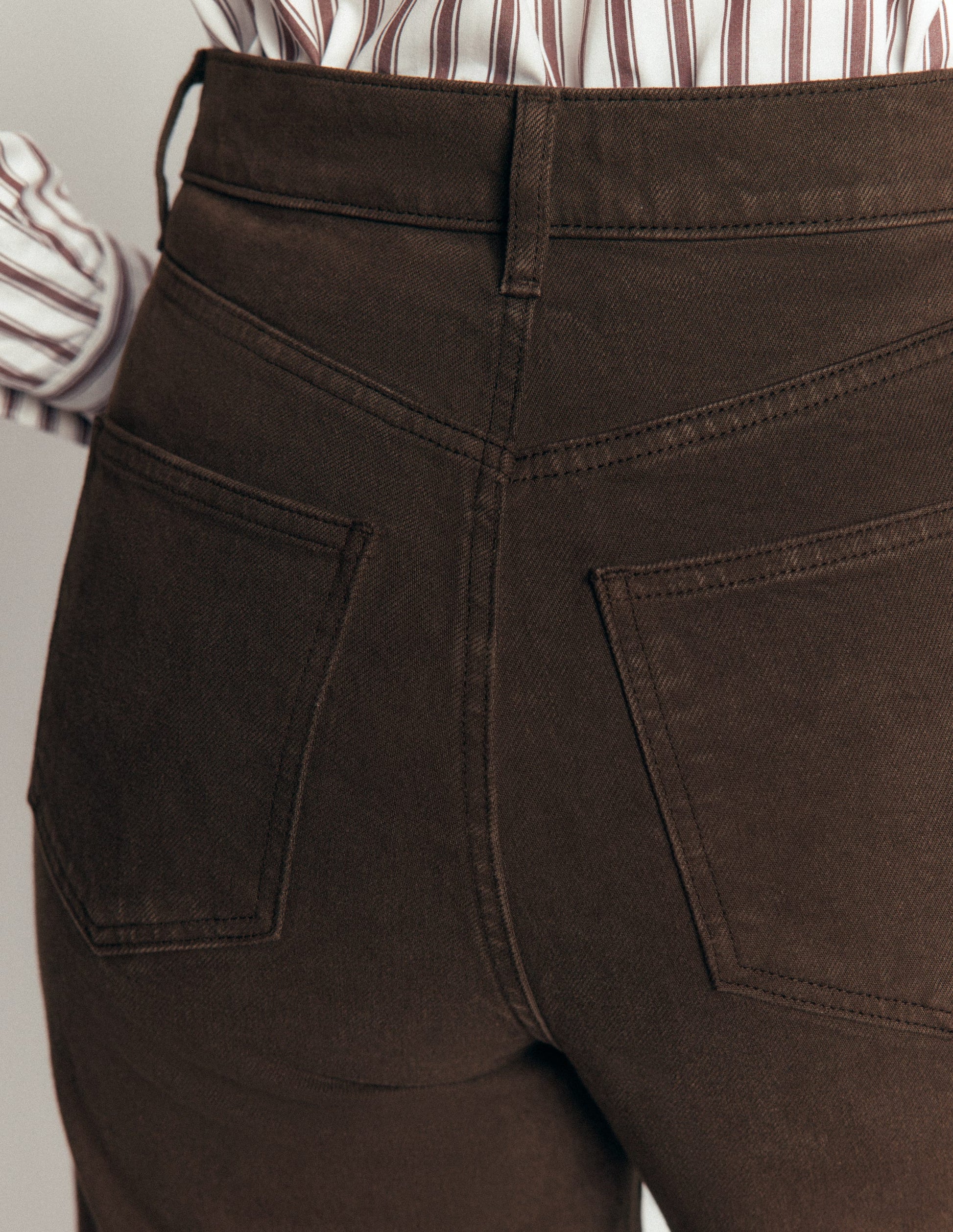 High Rise Wide Leg Jeans-Dark Chocolate-4