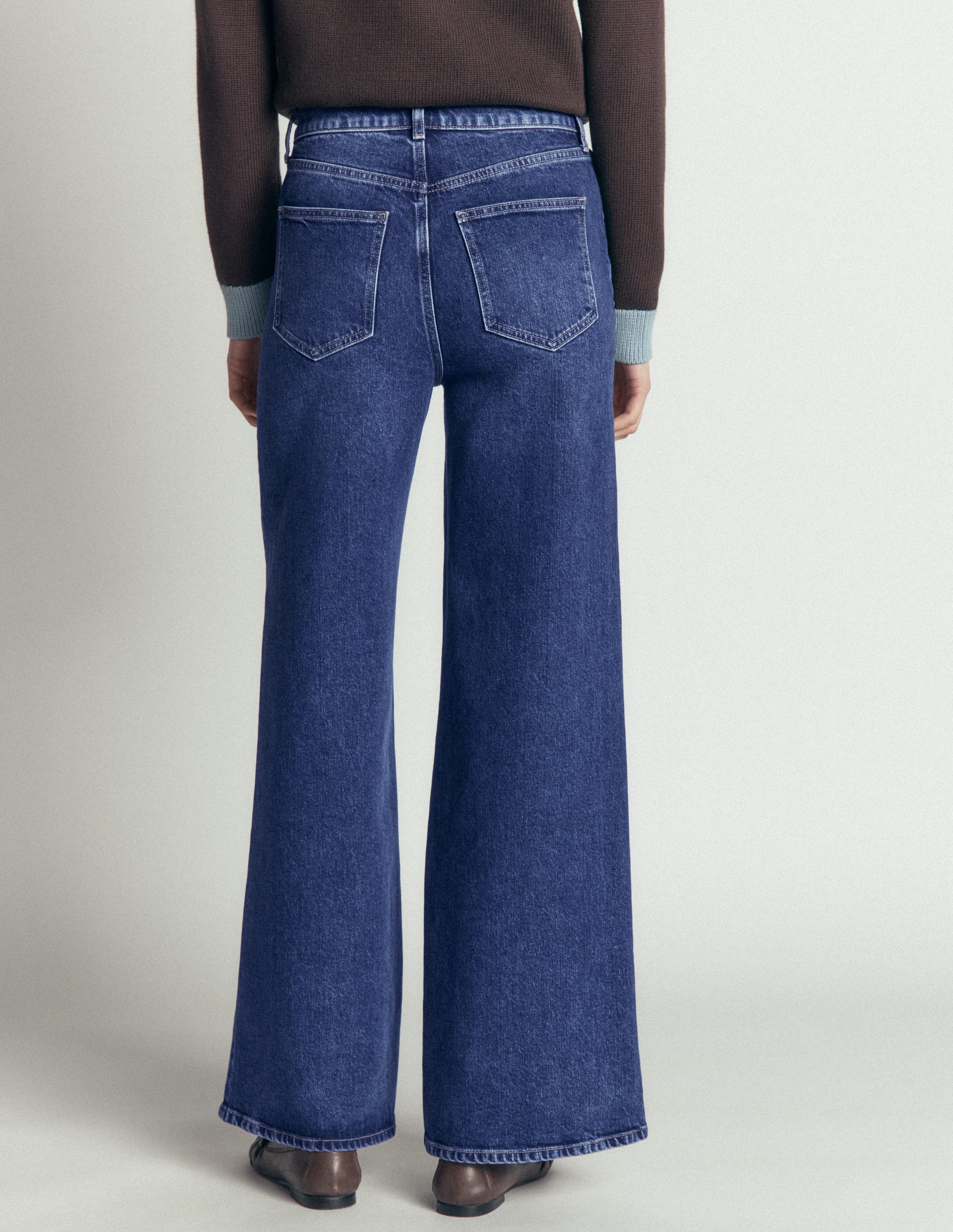 High Rise Wide Leg Jeans-Mid Vintage-3