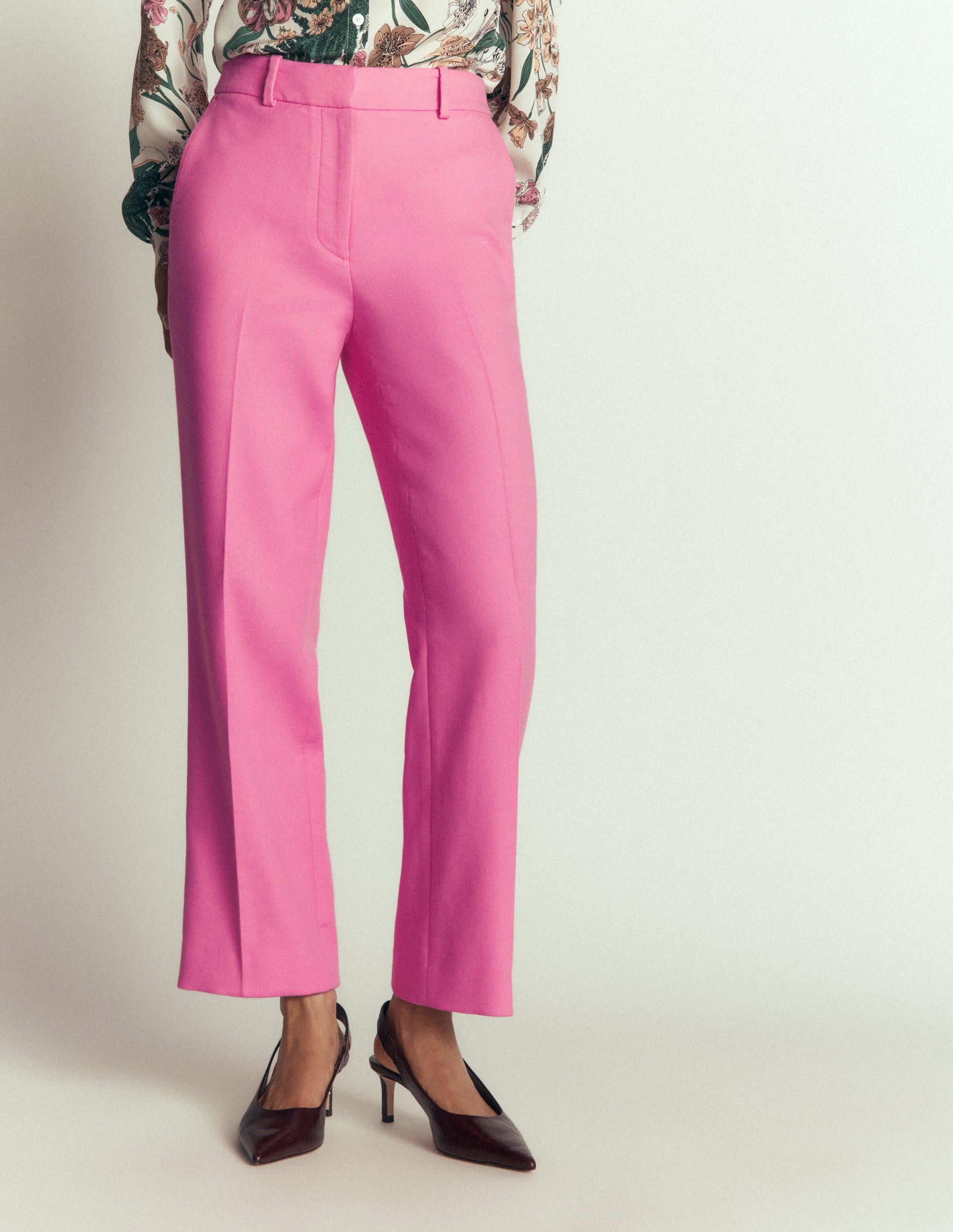 Canonbury Texture 7/8 Trouser-Wild Pink - Image 4