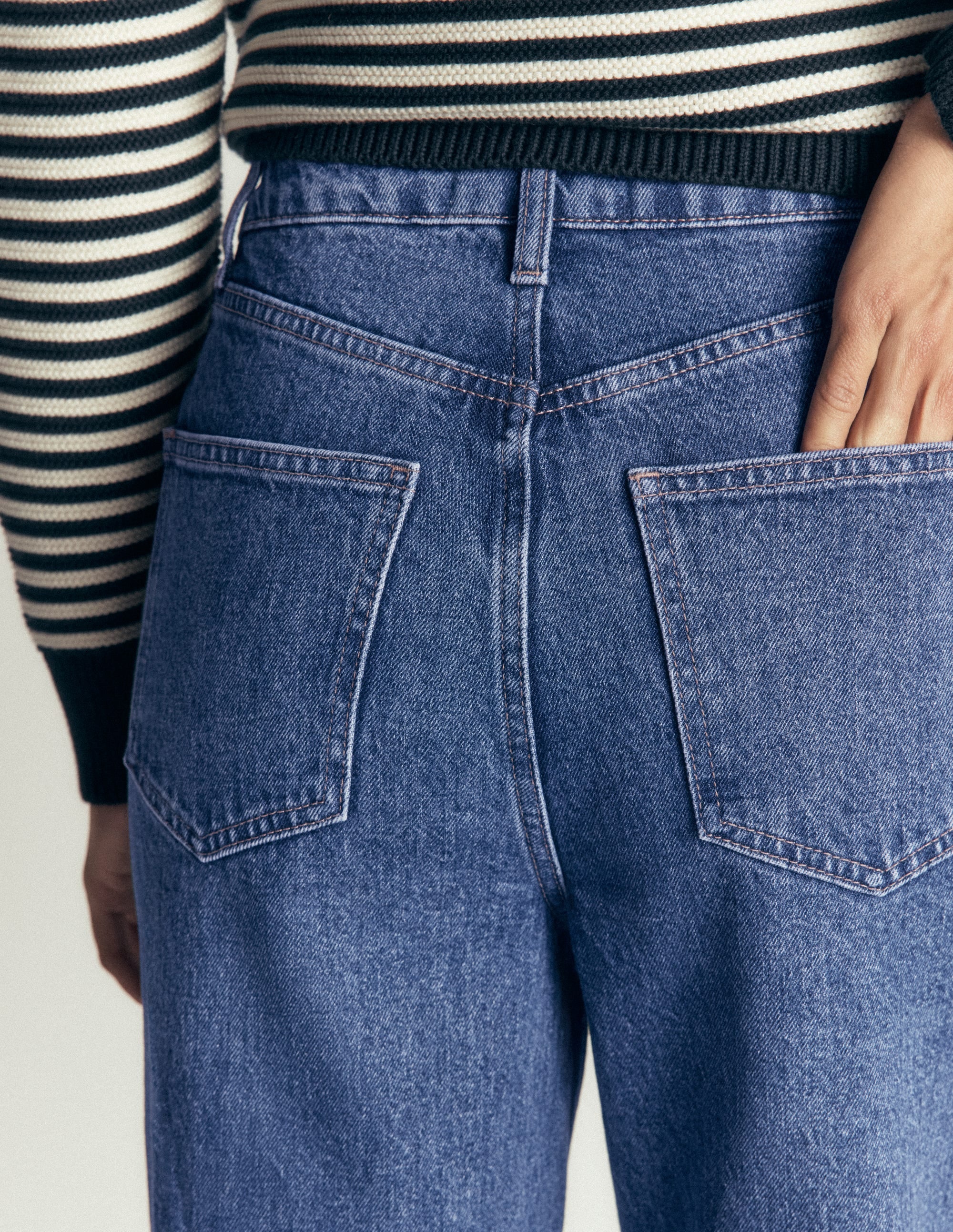 High Rise Straight Jeans-Mid Vintage - Image 6