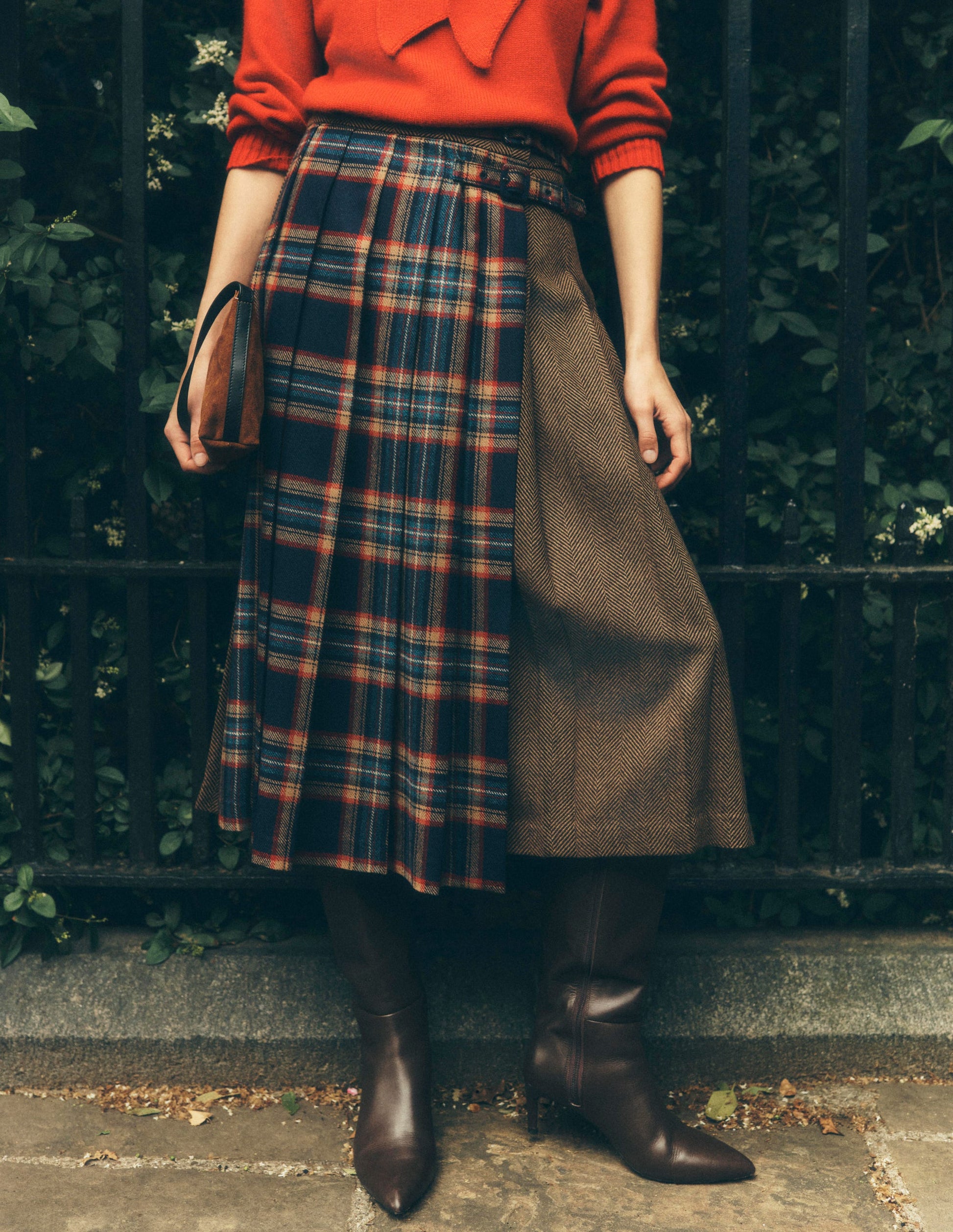Pleated Midi Kilt-Navy And Camel Check-7