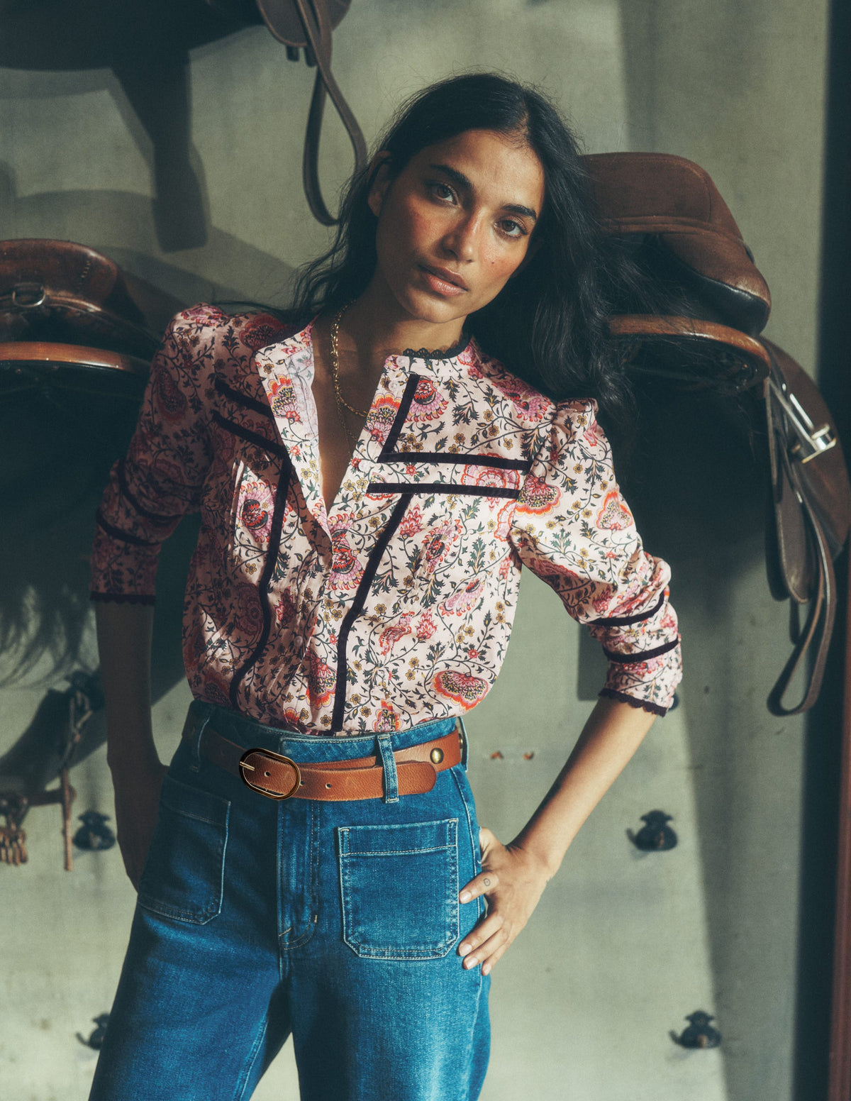 Carmen Trim Detail Top-Multi, Sprouting Vine-1