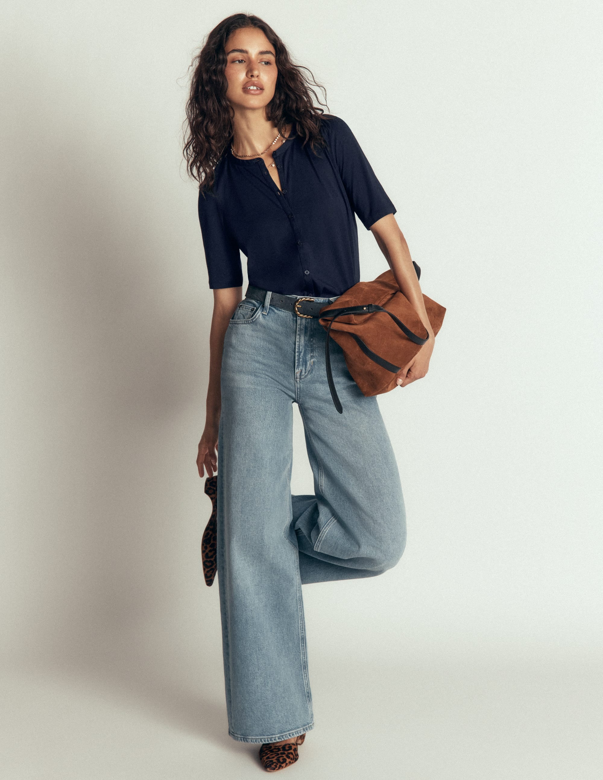 Short Puff Sleeve Top-Navy - Image 4