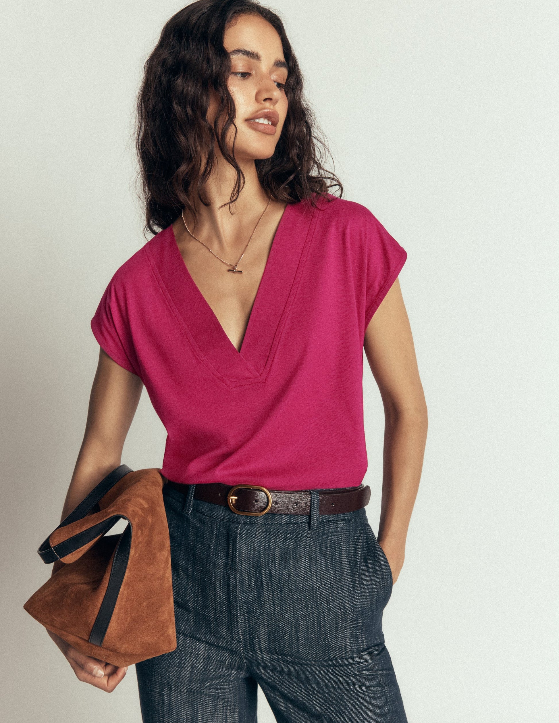 Imi Supersoft V-neck T-shirt-Beet Red-4