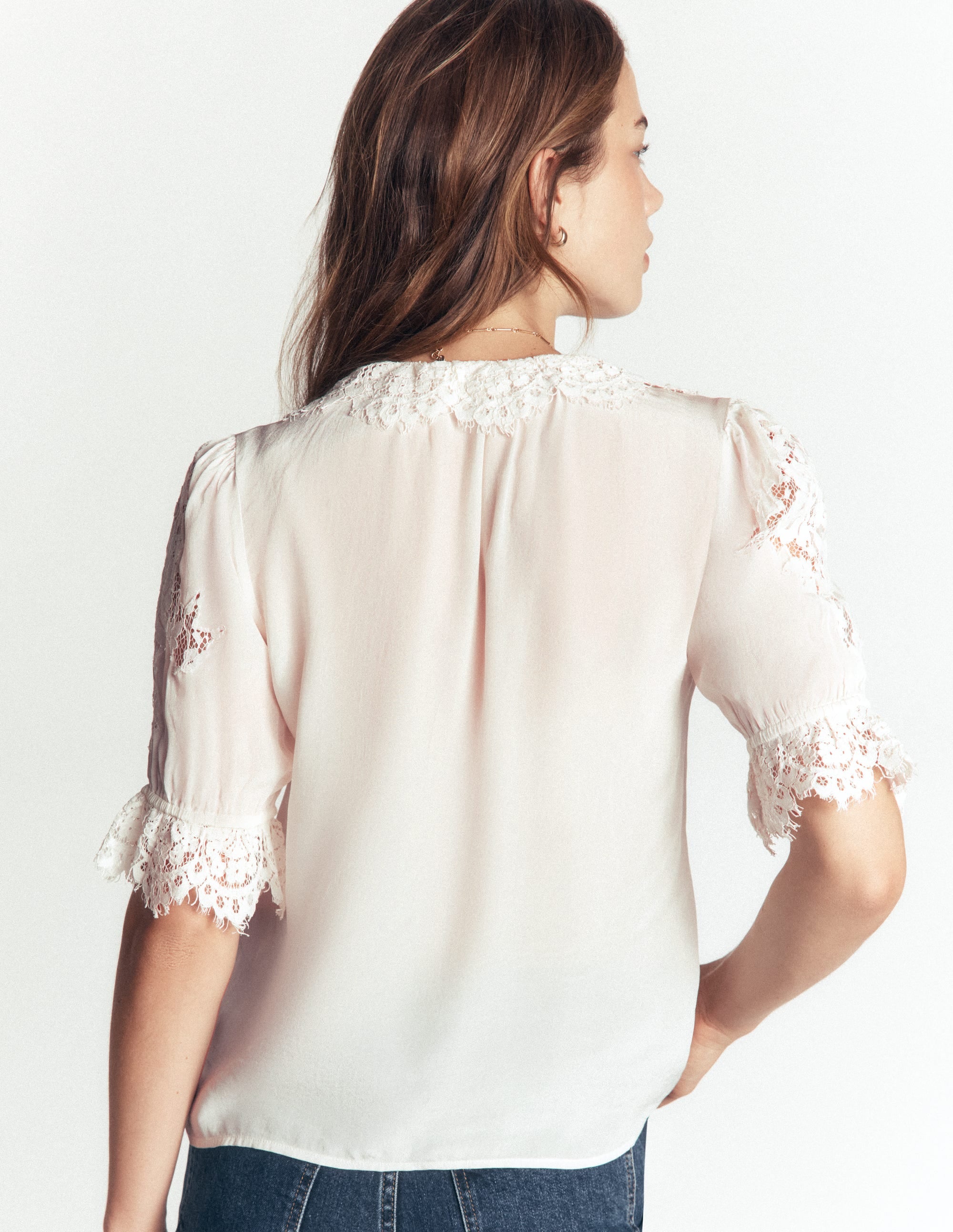 Ruffle V-neck Lace Top-Ivory - Image 4