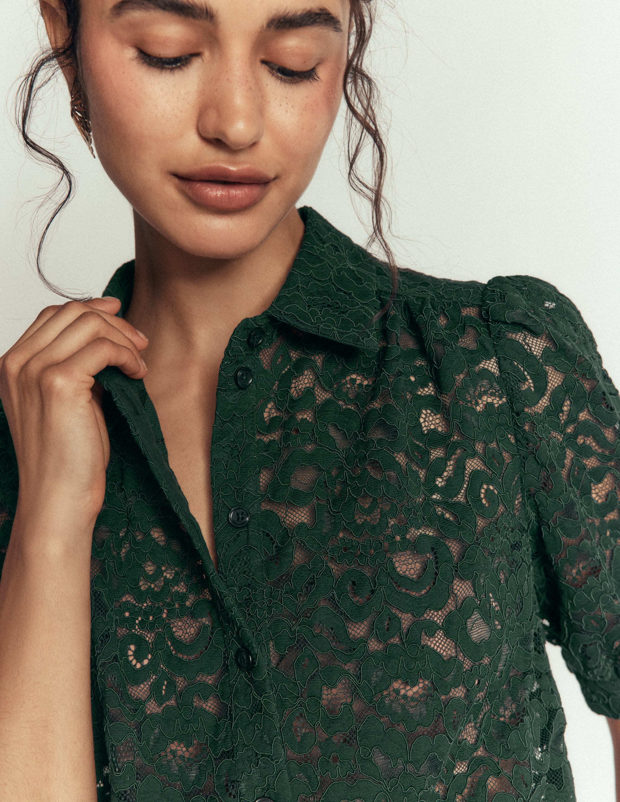 Penelope Lace Shirt-Dark Green - Image 2