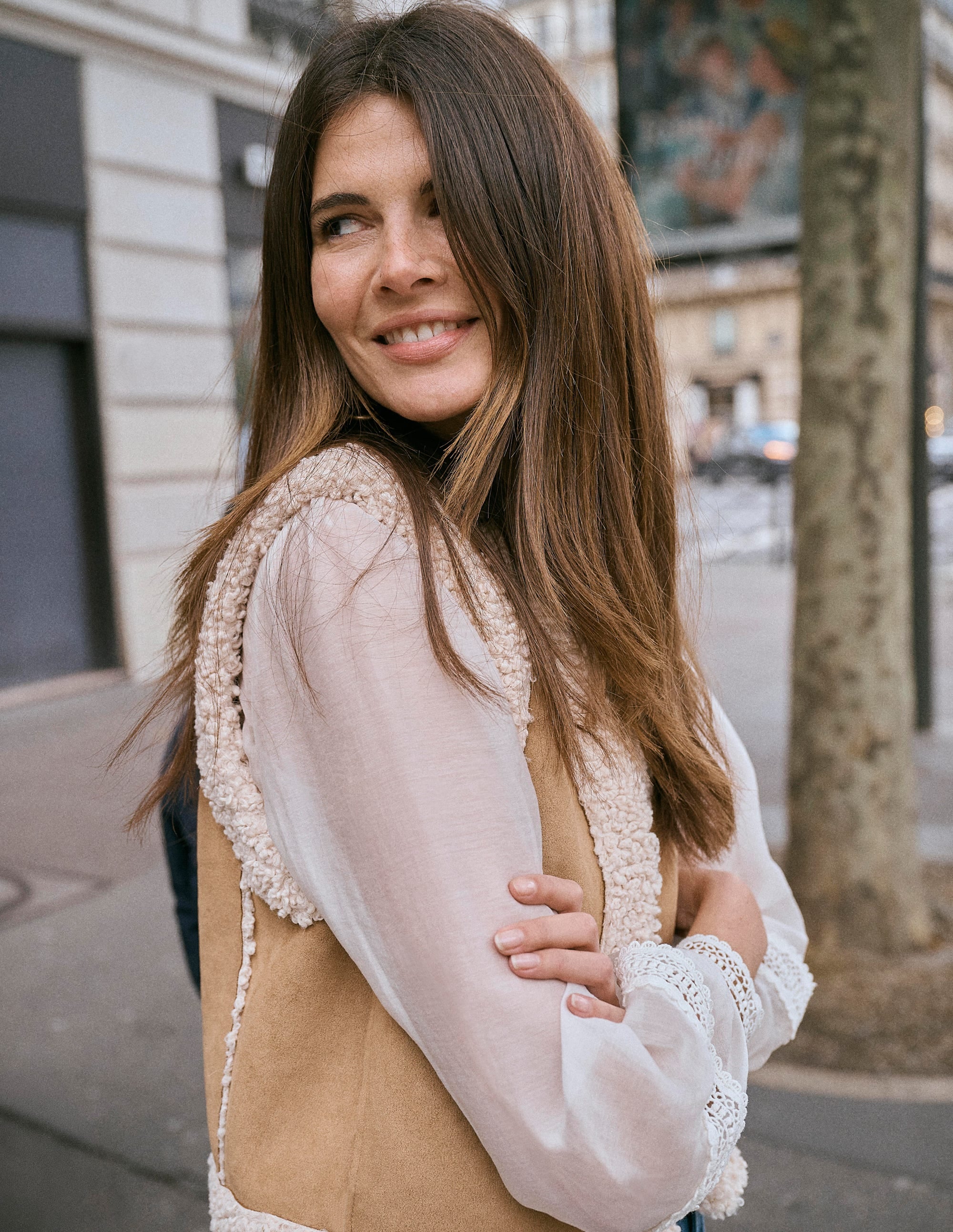 Borg Trim Cotton Gilet-Sand - Image 2