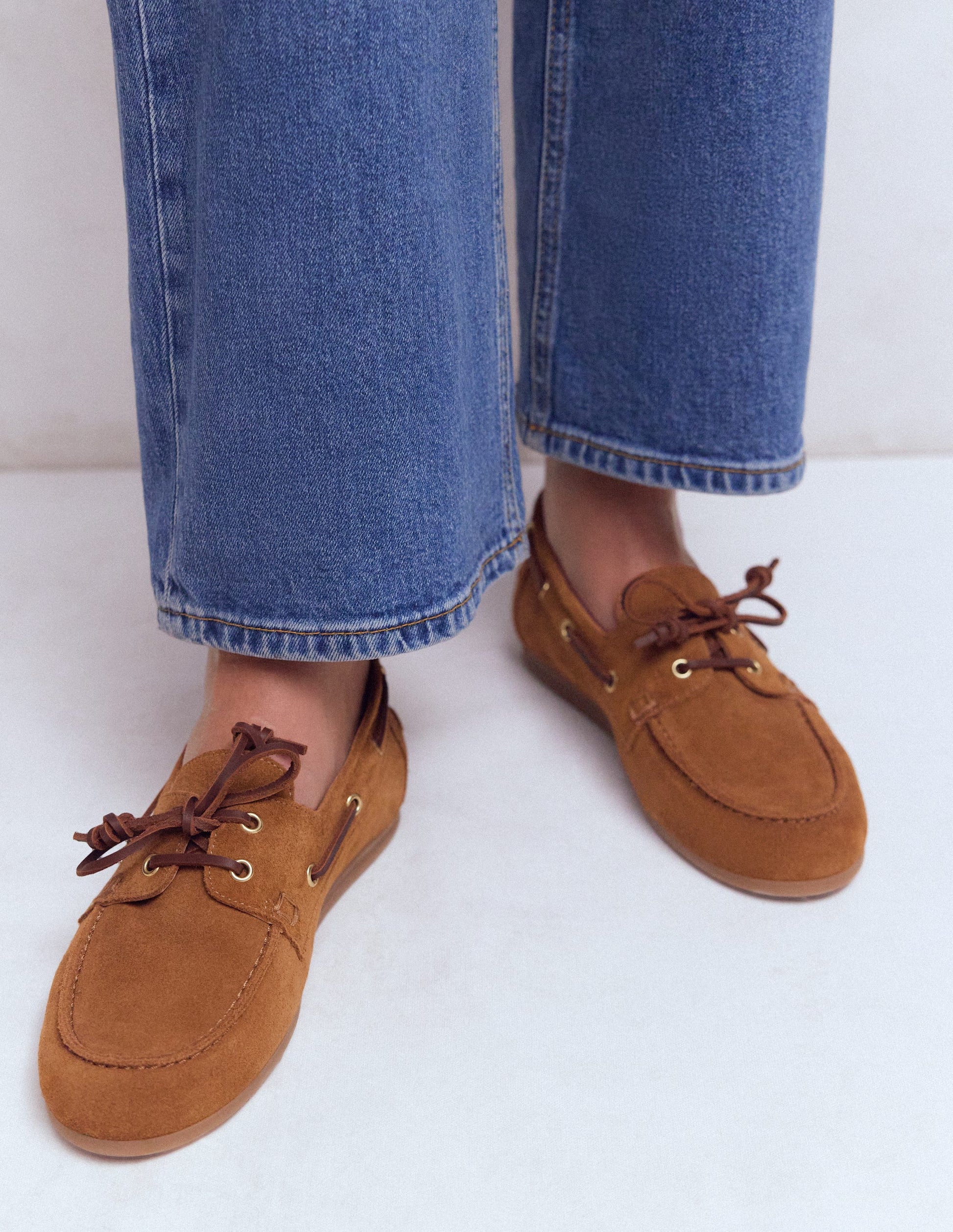 Lace-Up Boat Shoes-Tan-1