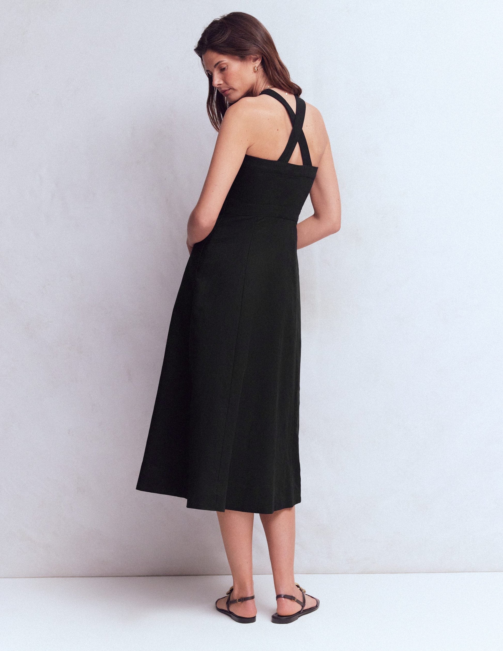 Cross-back Linen Blend Dress-Black-3
