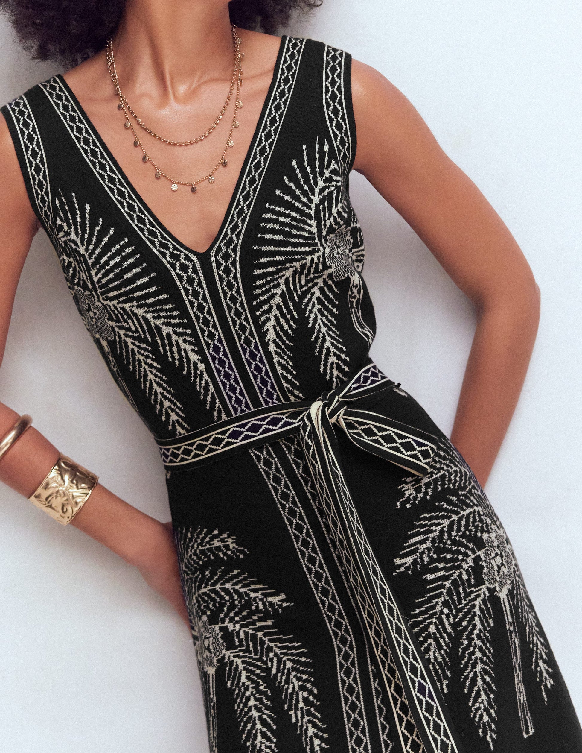 V Neck Jacquard Dress-Palm Jacquard-2