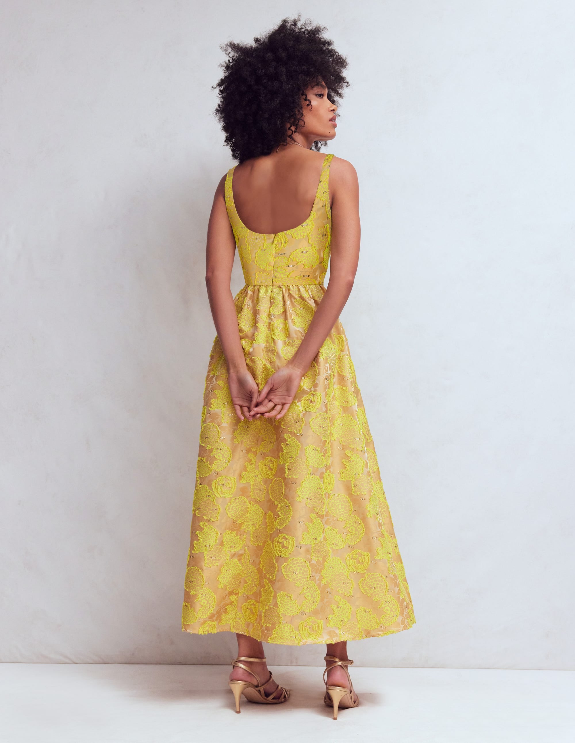 Scoop Neck Fit and Flare Dress-Yellow Jacquard - Image 3
