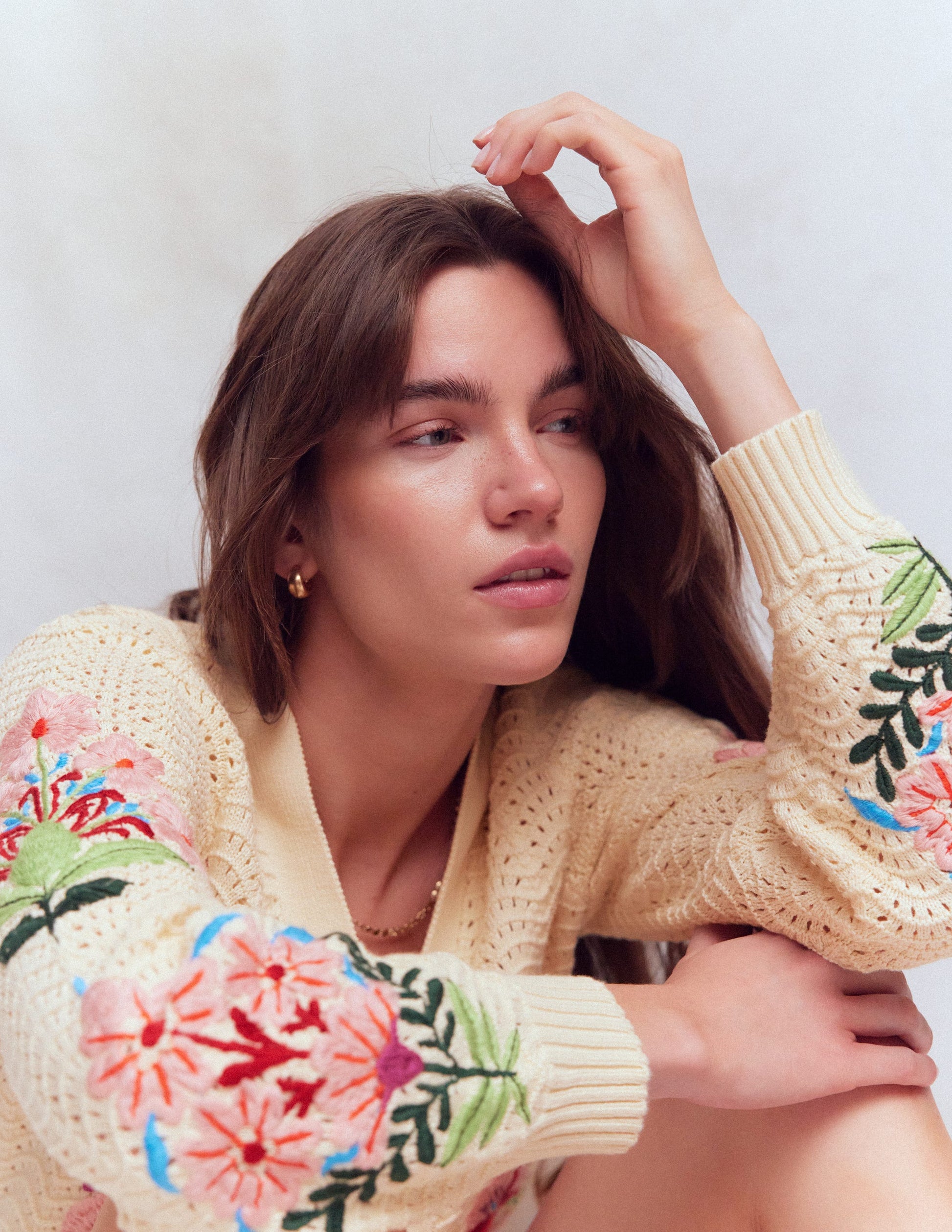 Relaxed Cotton Stitch Cardigan-Ivory, Embroidery-2