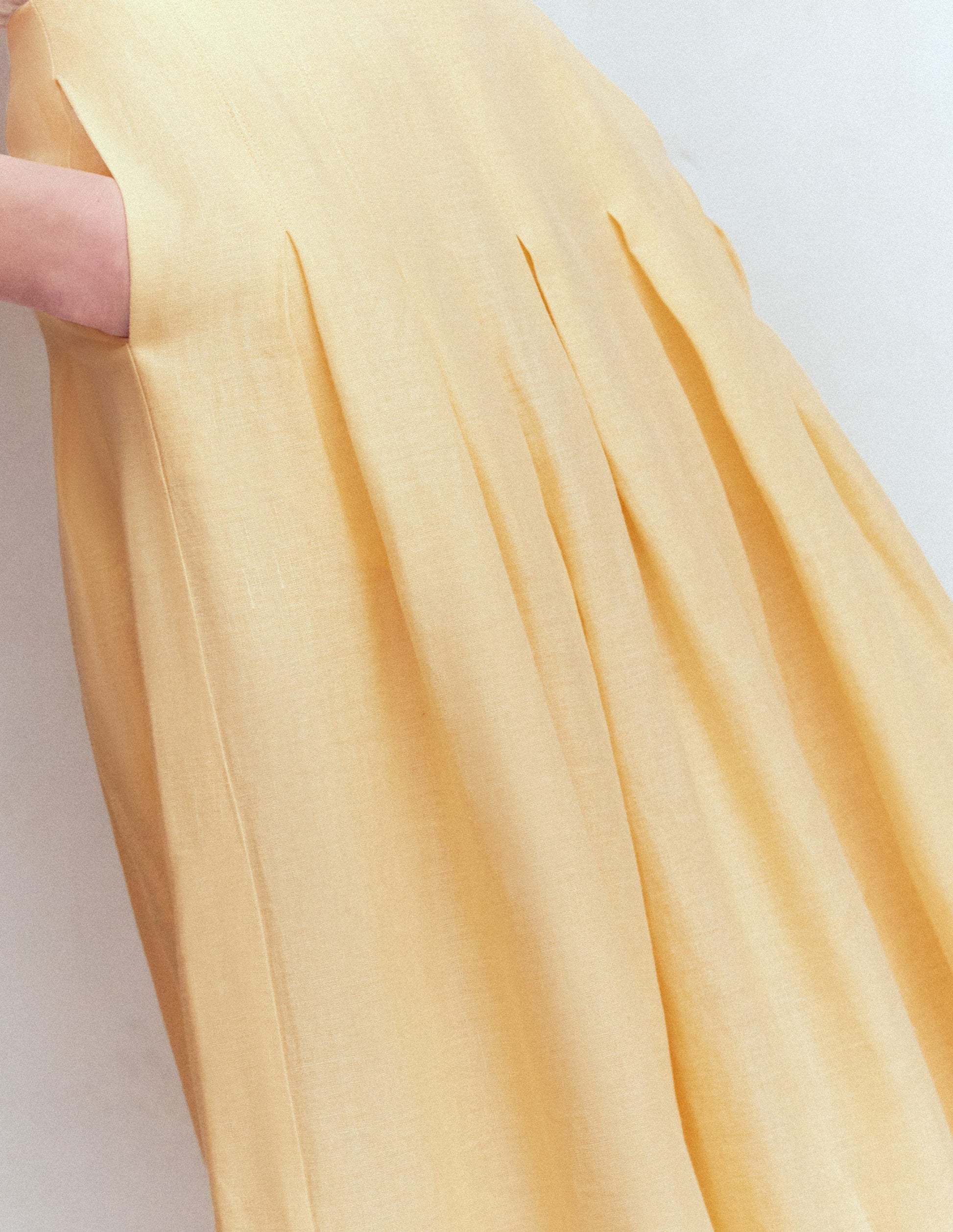 Valentina Linen Skirt-Buttercream-3