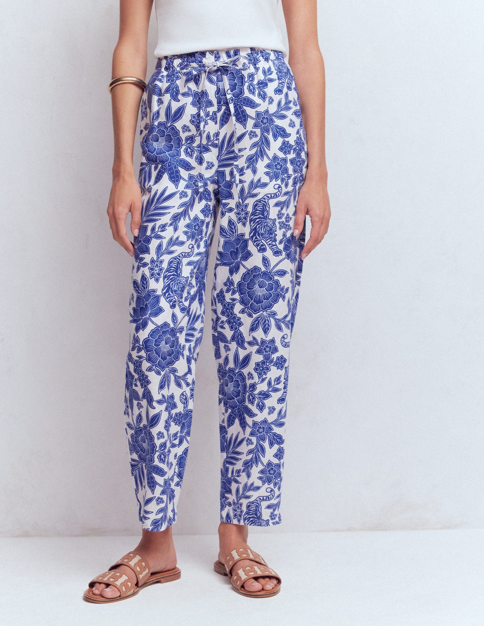 Islington Linen Crop Trousers-Mazarine Blue, Tigers Paradise-4
