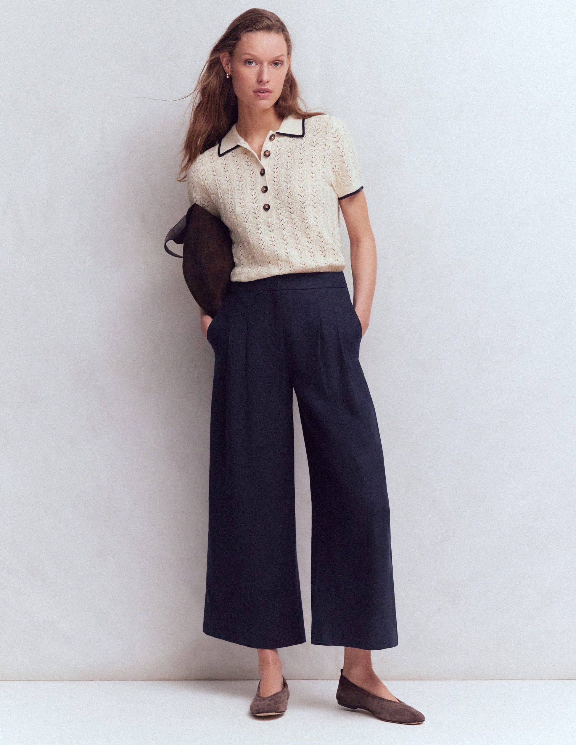 Pleated Linen Culotte-Navy-1