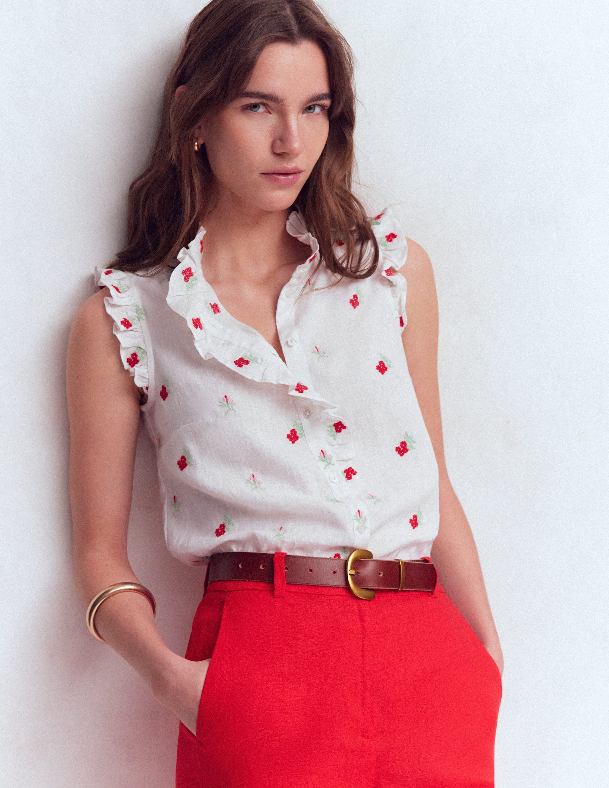 Isabel Sleeveless Linen Top-Floral Embroidery-5