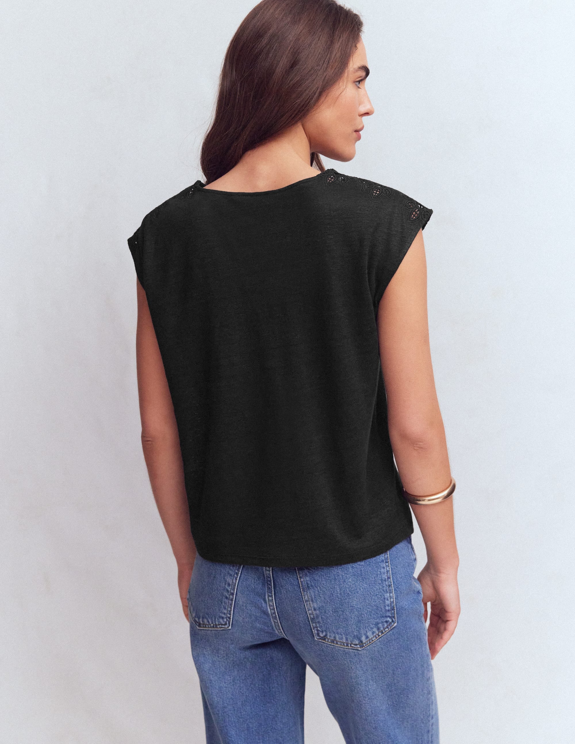 Tara Cutwork Linen Tee-Black - Image 3