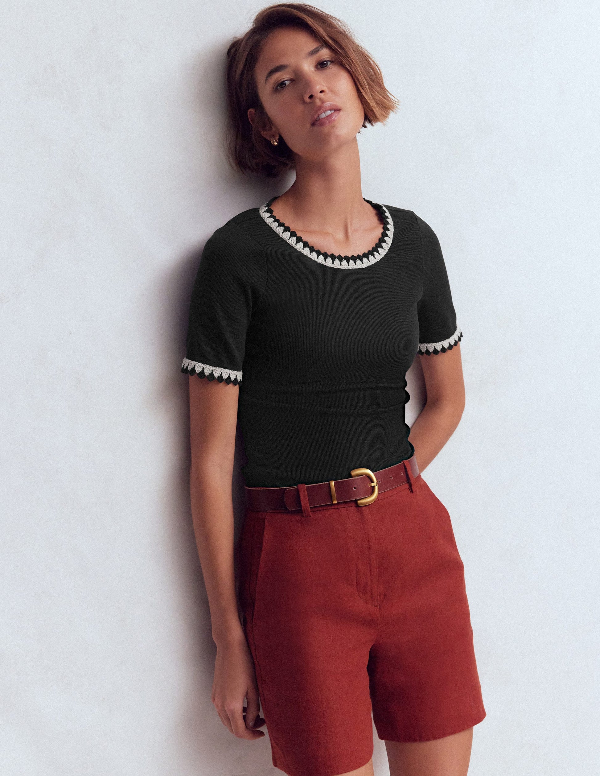 Maddie Trim Detail T-Shirt-Black-1