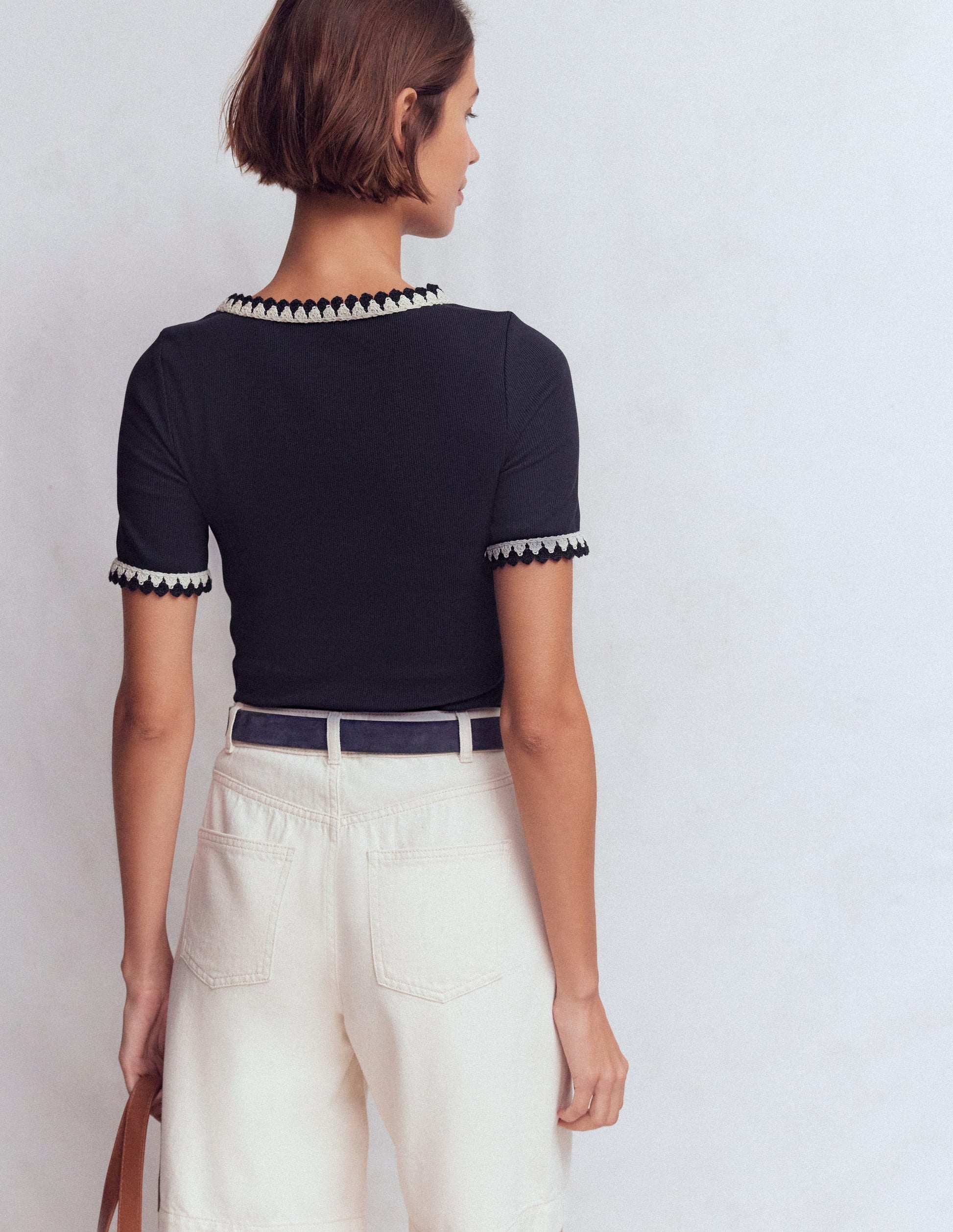 Maddie Trim Detail T-Shirt-Navy-3