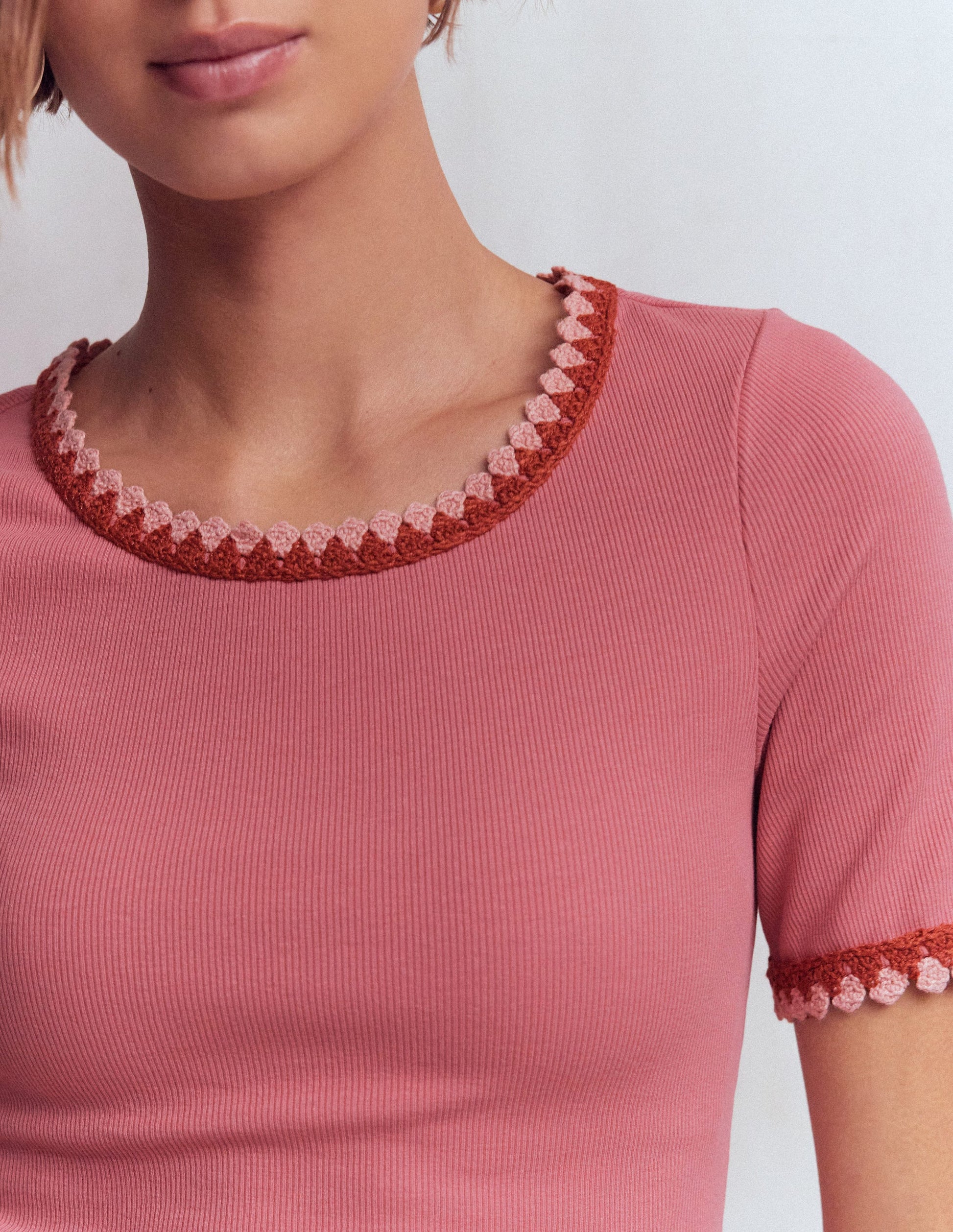Maddie Trim Detail T-Shirt-Vintage Rose-2