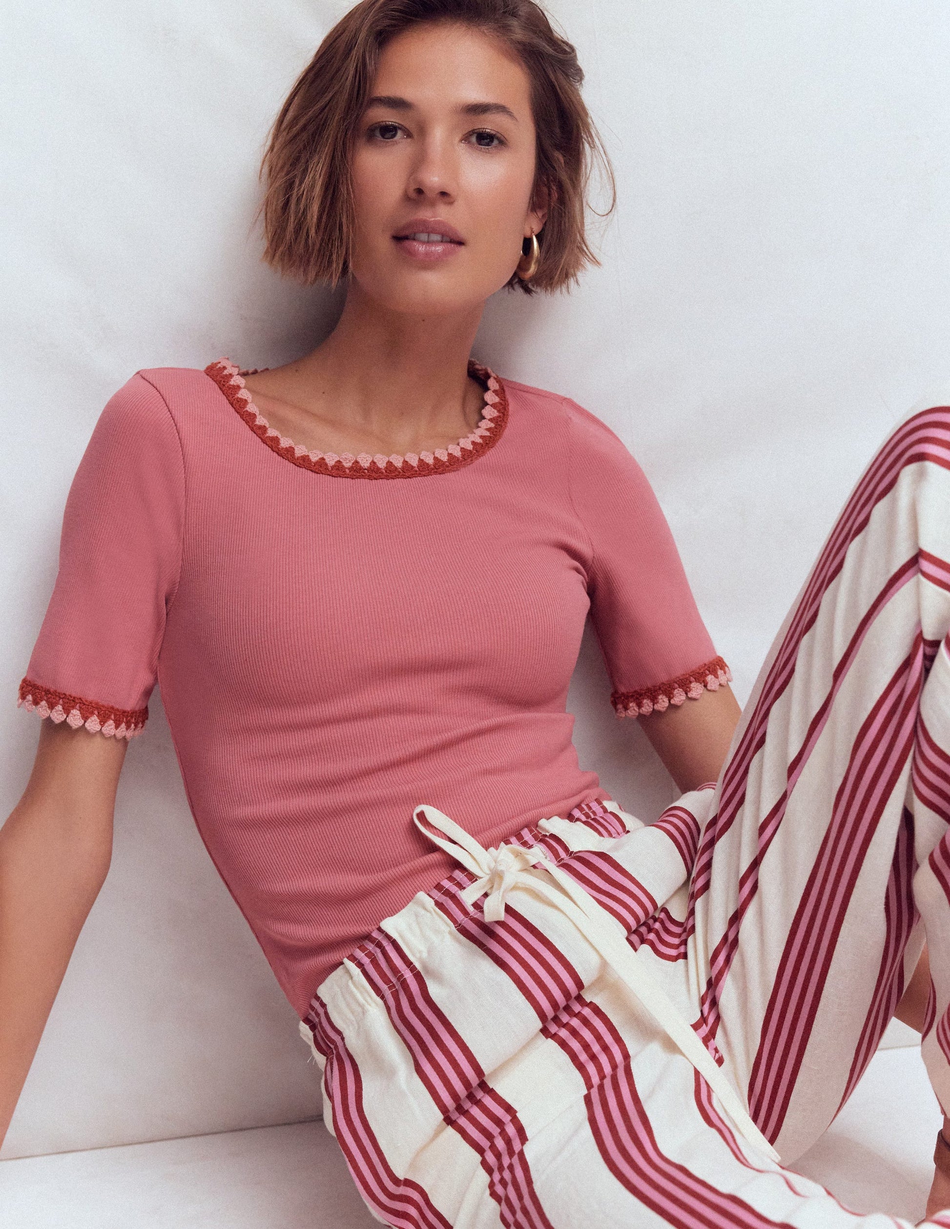 Maddie Trim Detail T-Shirt-Vintage Rose-5