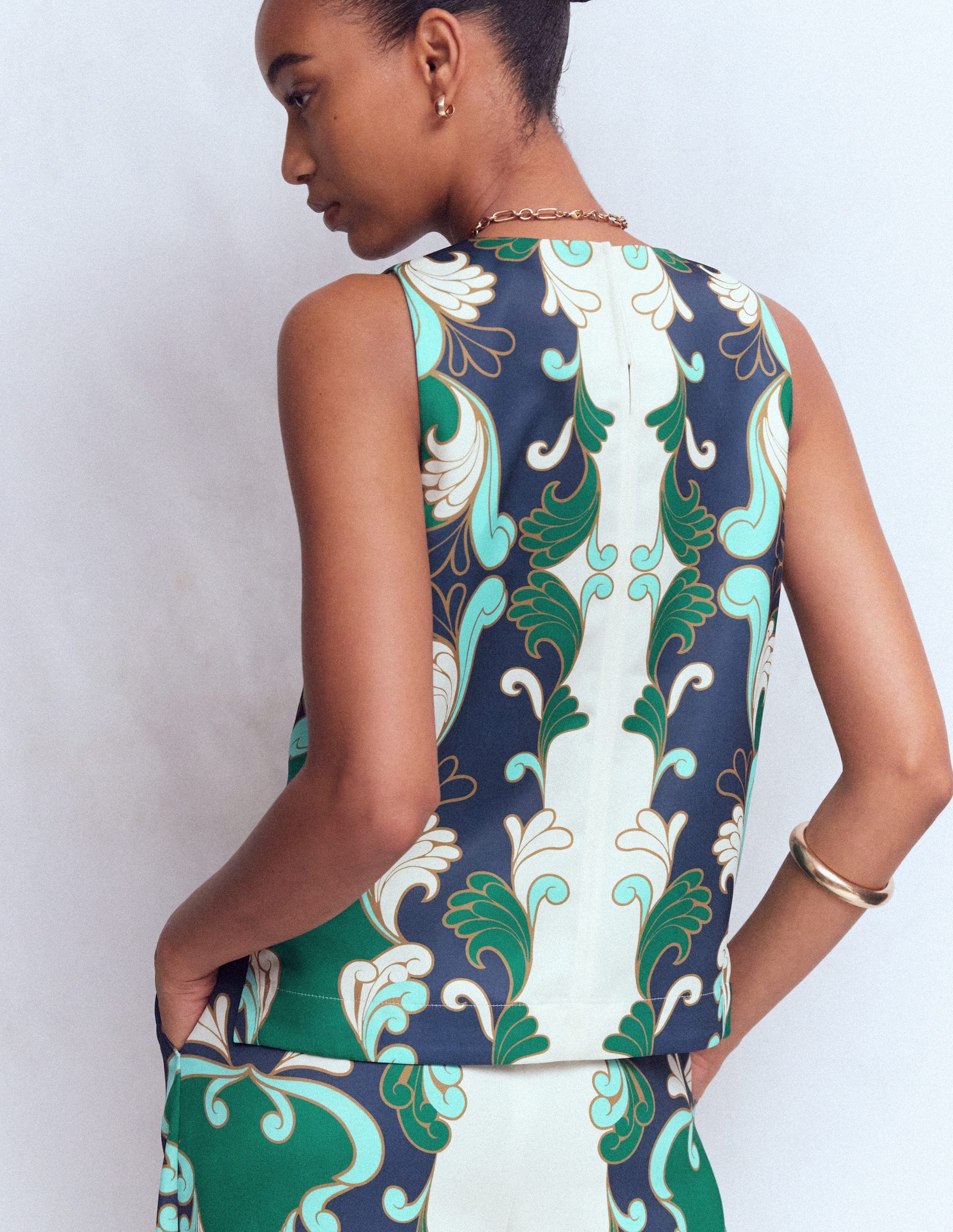 Relaxed Sleeveless Shell Top-Ivory, Foliage Whirl-3