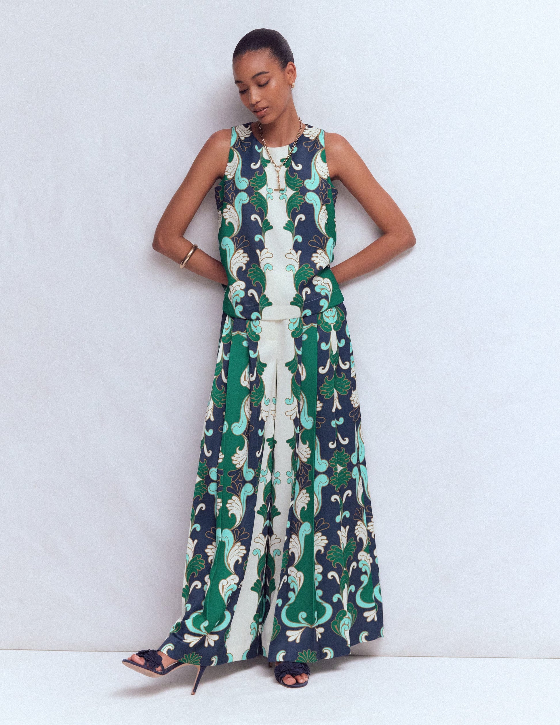 Relaxed Sleeveless Shell Top-Ivory, Foliage Whirl-4