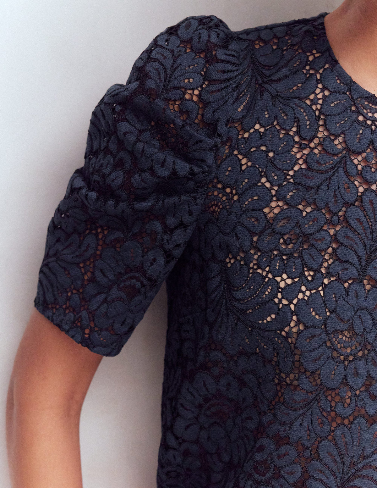 Pleat Sleeve Lace T-shirt-Navy - Image 2
