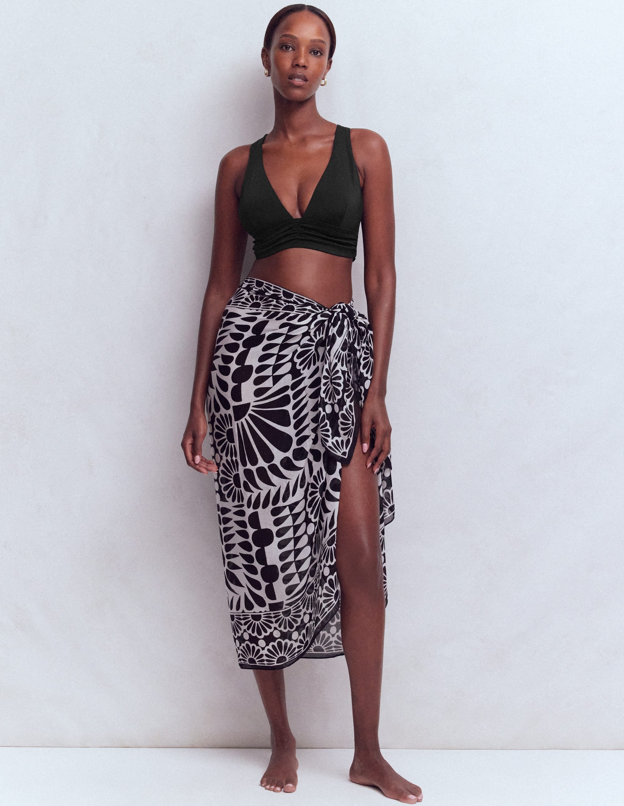Printed Sarong Scarf-Black, Geo Stamp | Boden UK